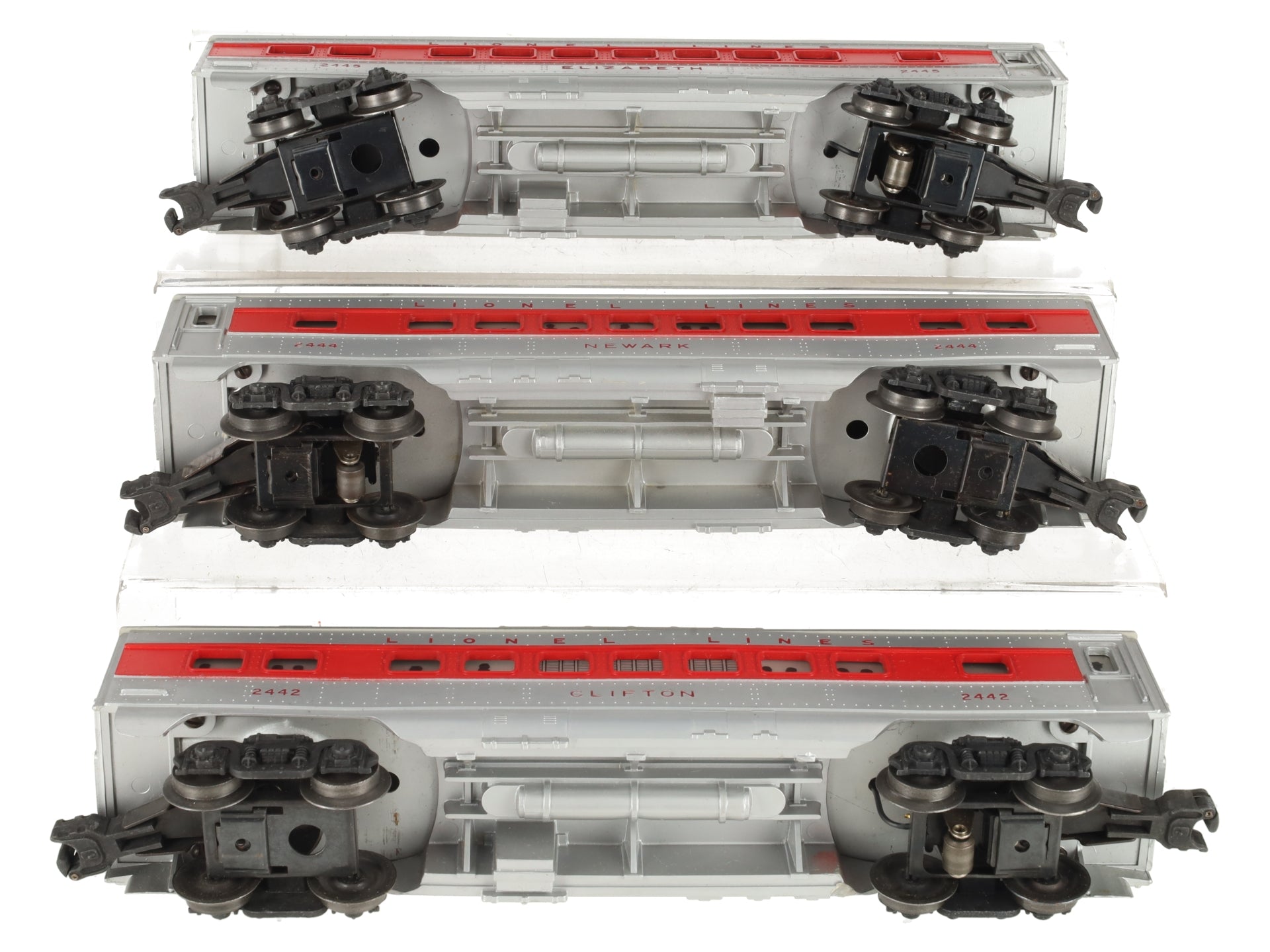Lionel Vintage O Lionel Lines Passenger Cars: 2442, 2444, 2445 -Repainted [3]