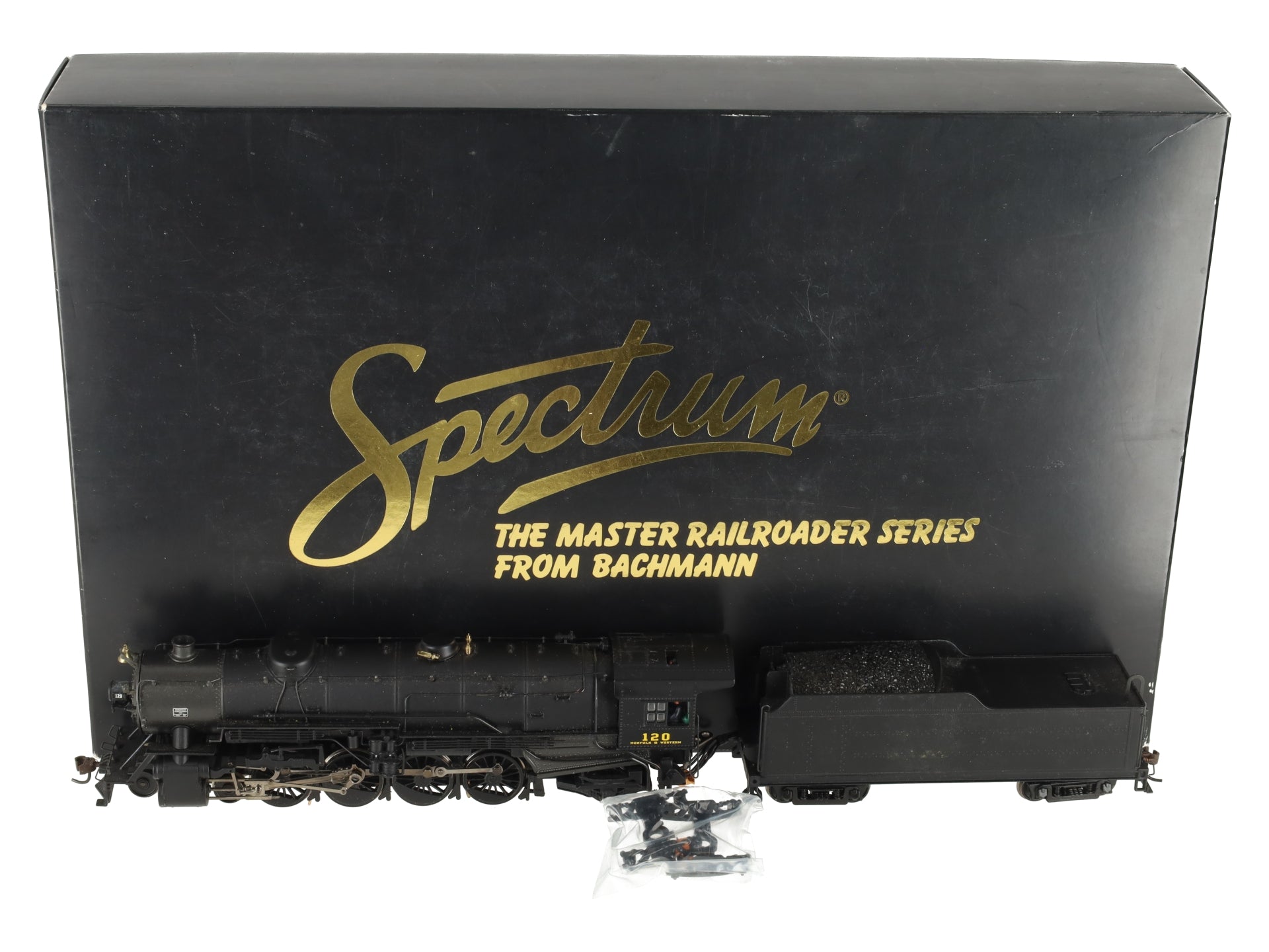Bachmann 82504 HO Norfolk & Western USRA Heavy Mountain 4-8-2 Steam Locomotive EX/Box
