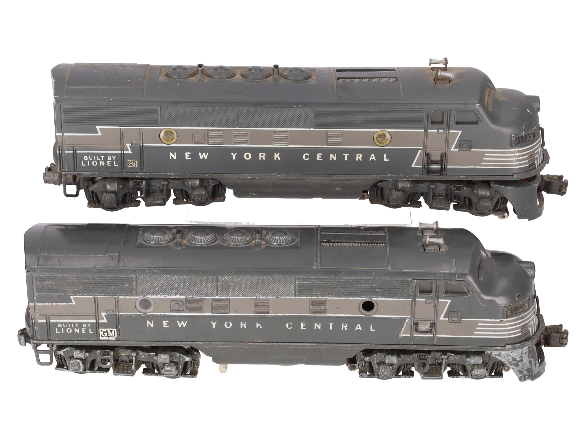 Lionel 2344 Vintage O New York Central F-3 AA Diesel Locomotive Set