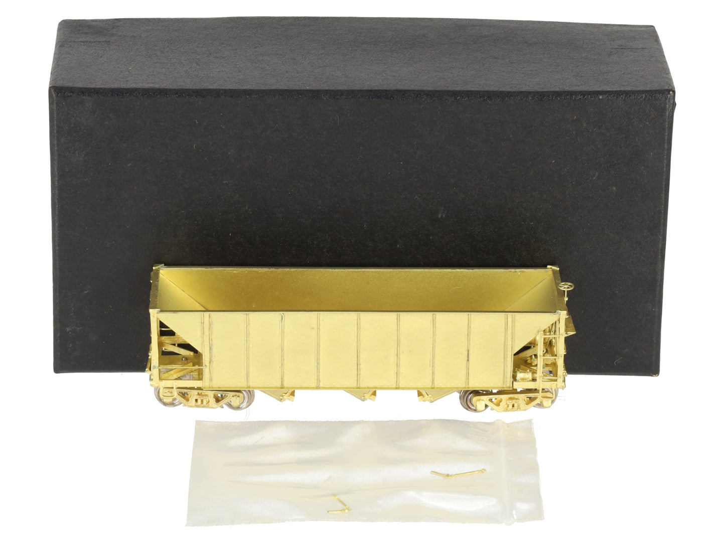 Hallmark Models HOn3 BRASS Undecorated Rolling Stock 3-Bay Hopper EX/Box