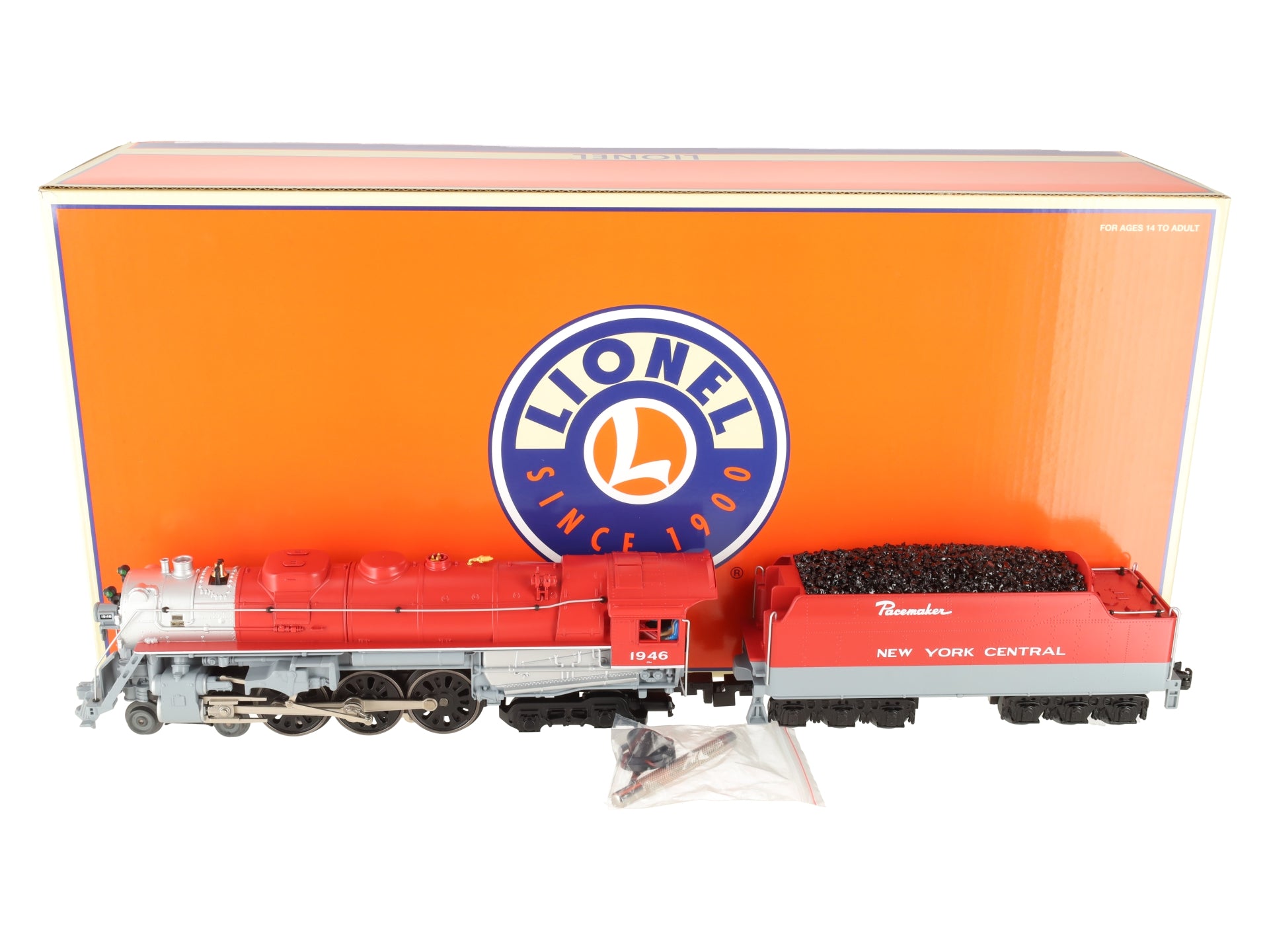Lionel 2532030 O NYC Pacemaker J3A Hudson 4-6-4 Steam Locomotive #1946 LN/Box