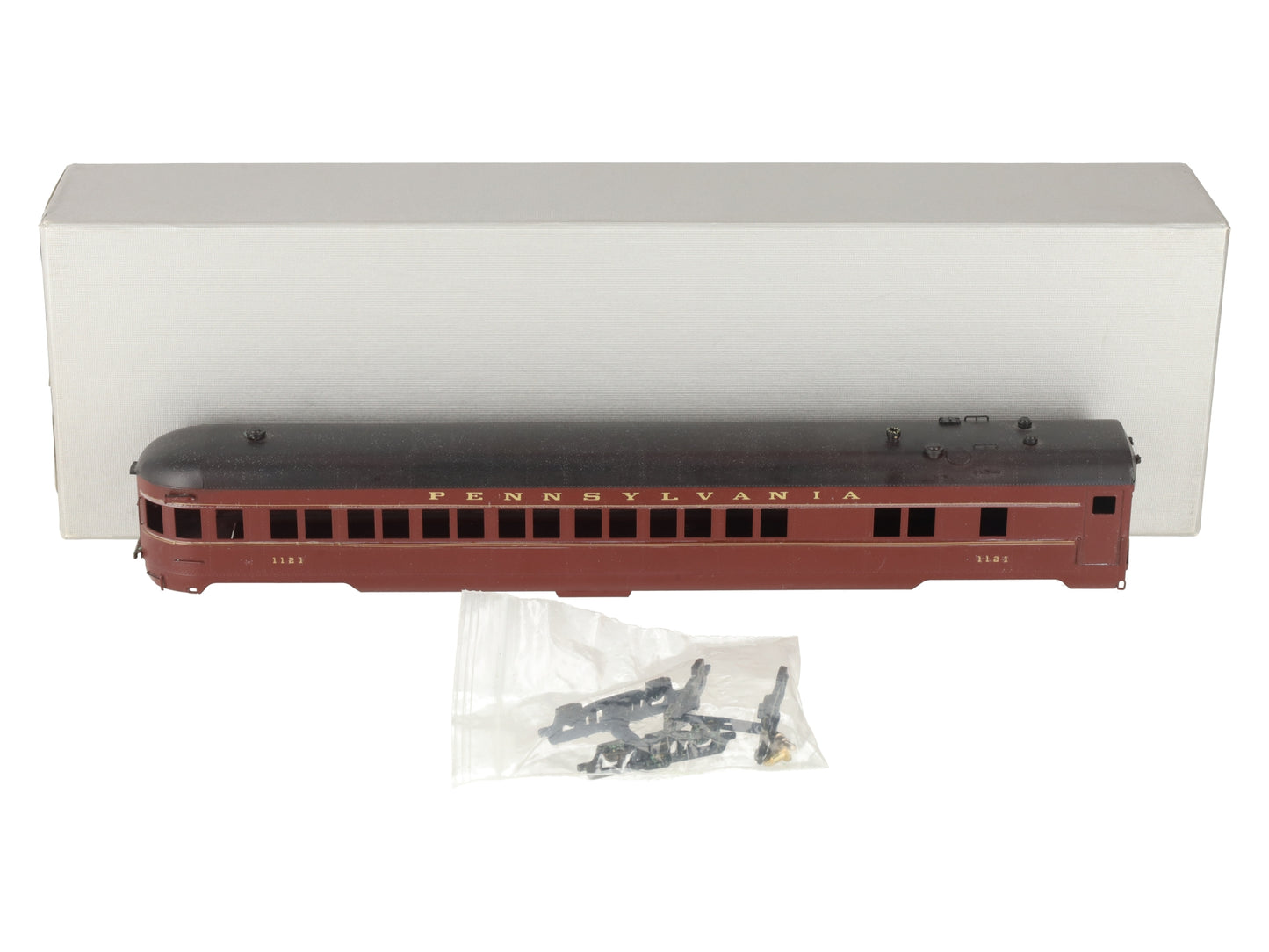 NJ International 717G BRASS HO Scale Poc70R Passenger Observation Lounge #1121 EX/Box