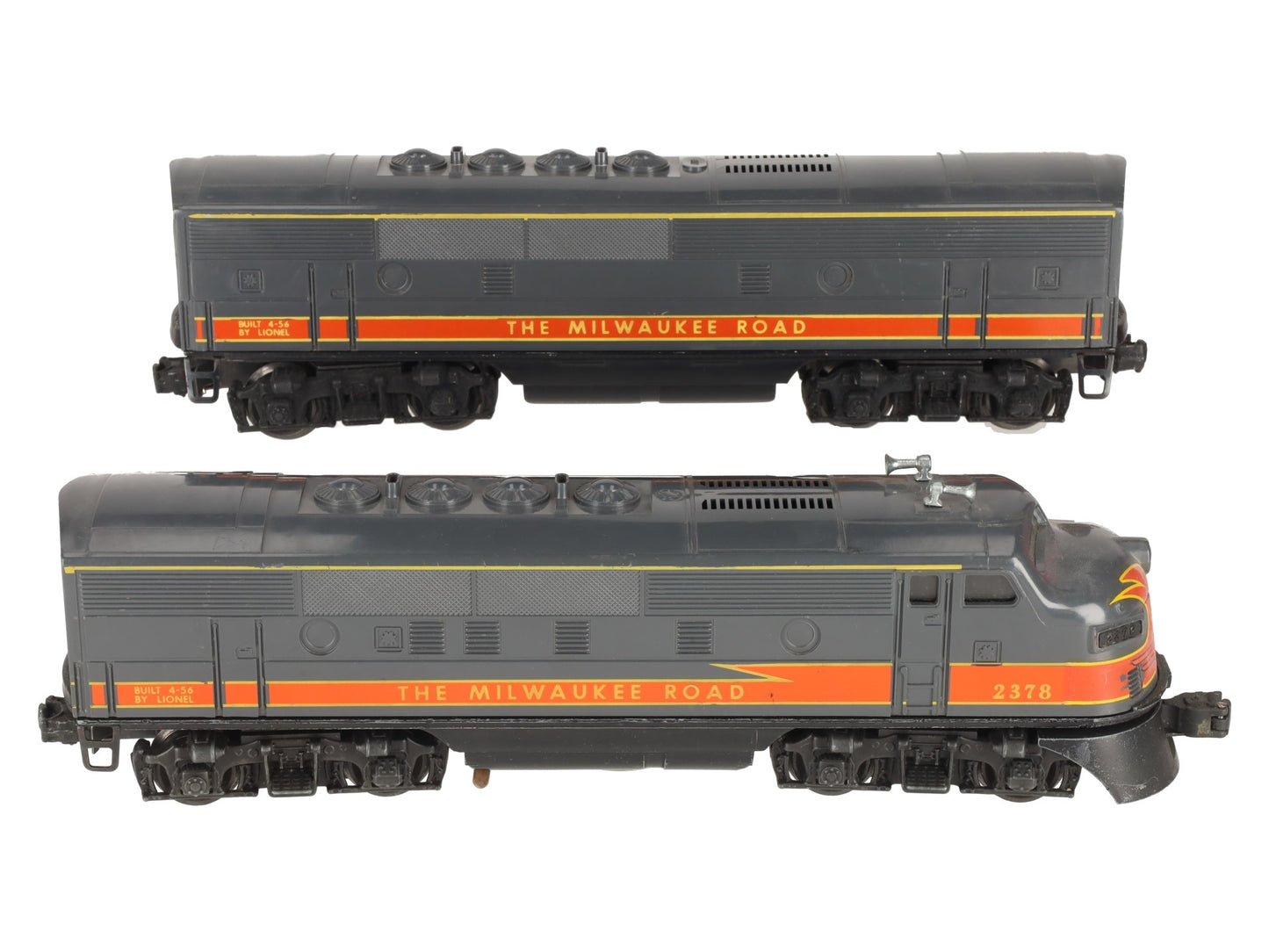 Lionel 2378 O Vintage Milwaukee F-3 AB Diesel Loco Set w/Thin Yellow Stripes VG