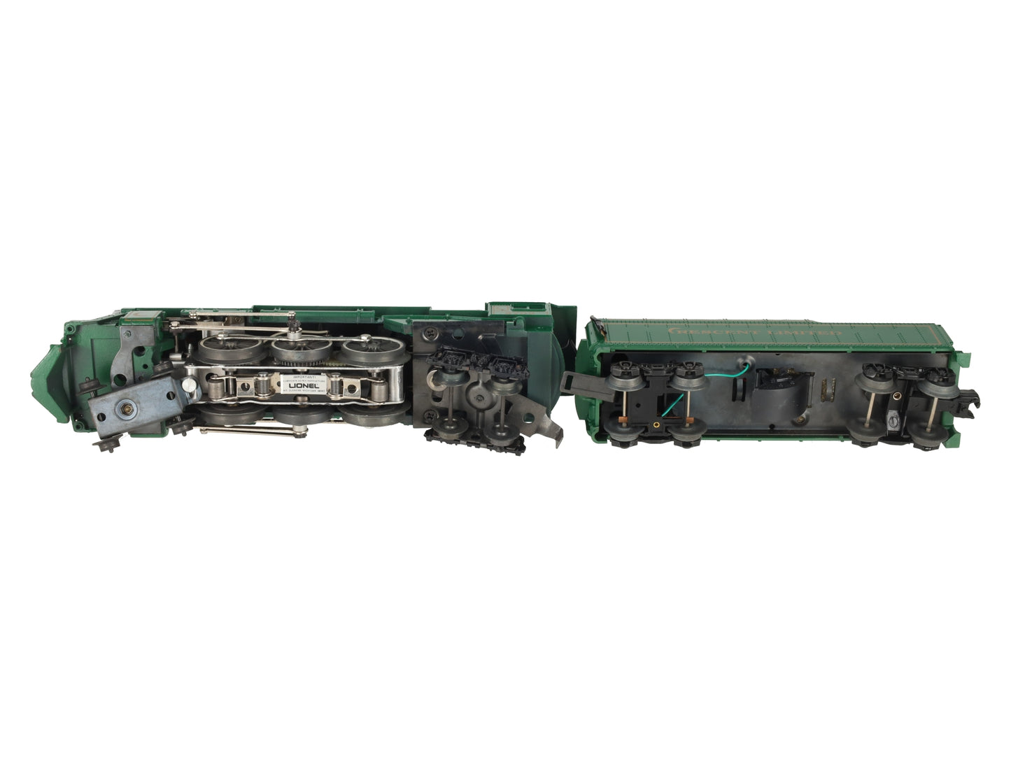 Lionel 6-8702 O Gauge Southern Crescent 4-6-4 Steam Locomotive & Tender #8702 EX/Box