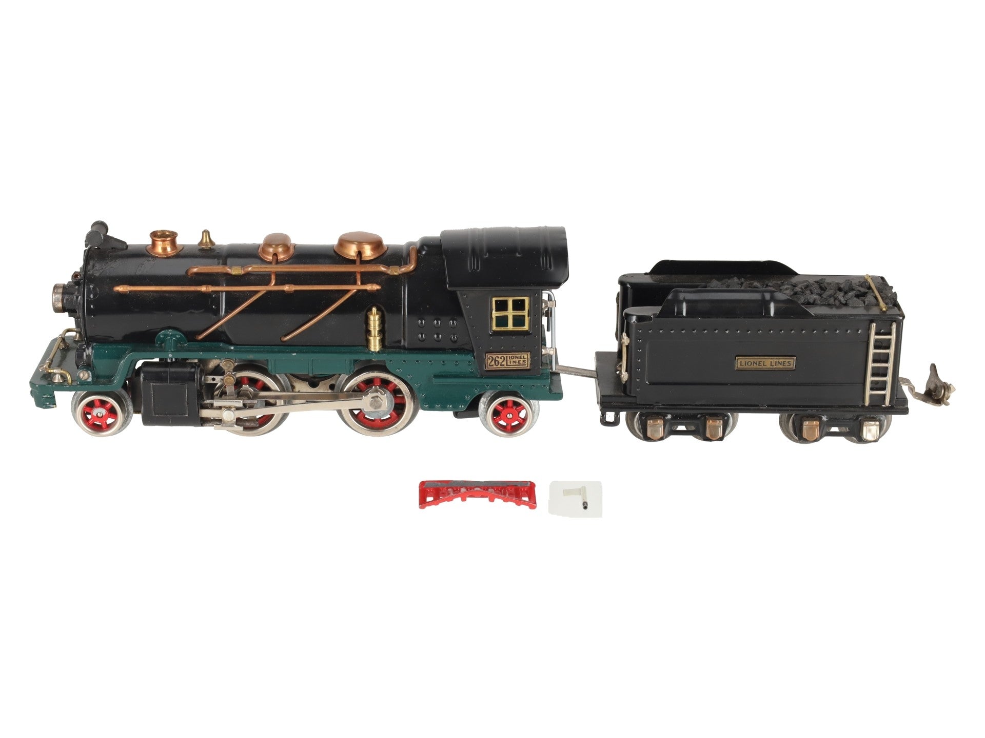 Lionel 262 Vintage O Prewar 2-4-2 Steam Locomotive & Tender