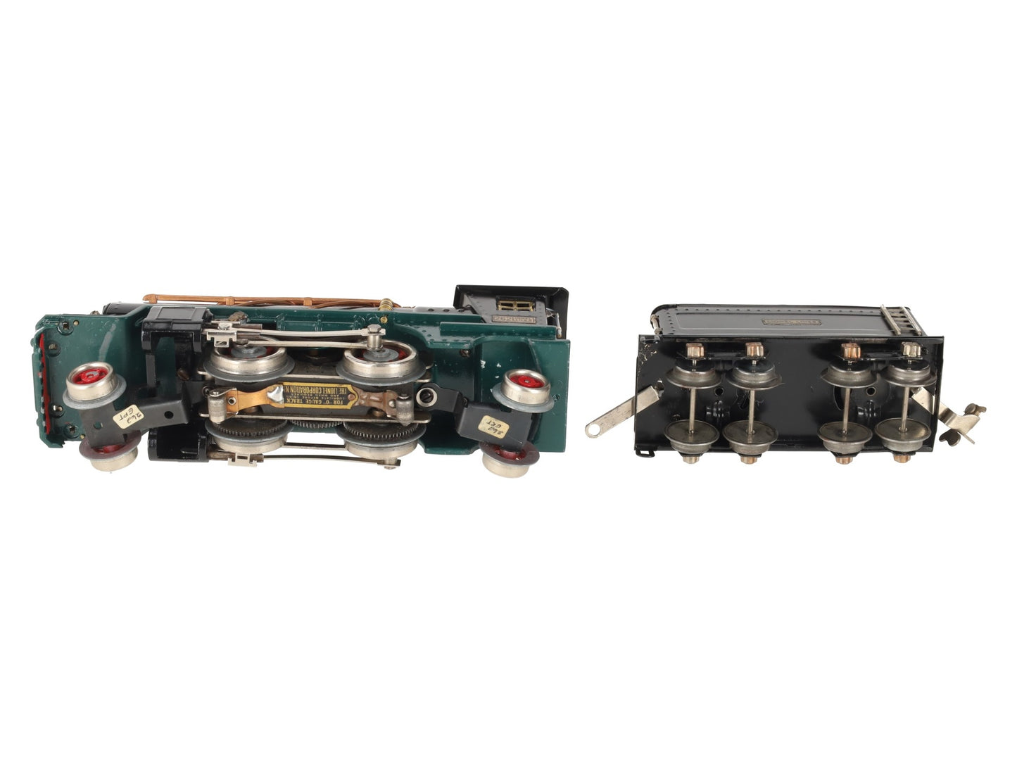 Lionel 262 Vintage O Prewar 2-4-2 Steam Locomotive & Tender