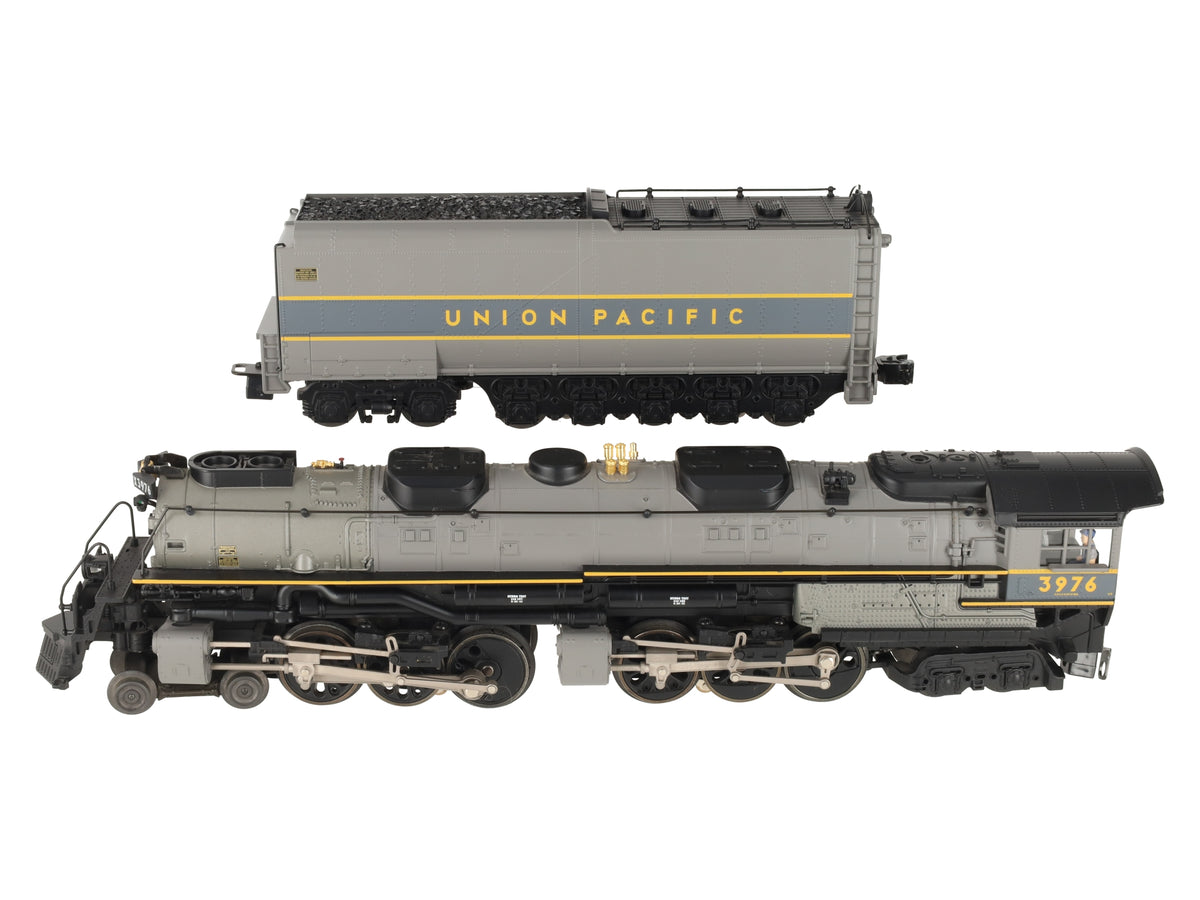 Lionel 6-38023 UP Lionmaster 4-6-6-4 Challenger Steam Locomotive #3976 LN/Box