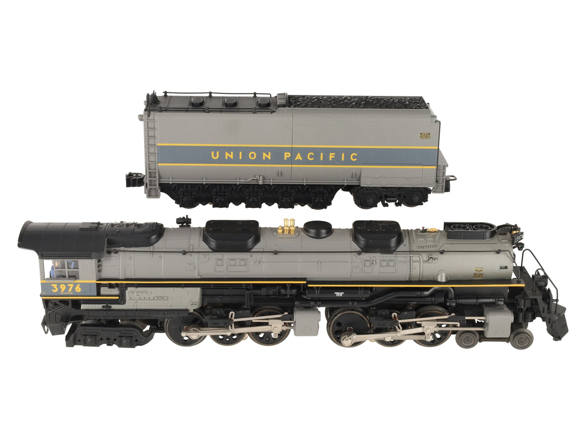 Lionel 6-38023 UP Lionmaster 4-6-6-4 Challenger Steam Locomotive #3976 LN/Box