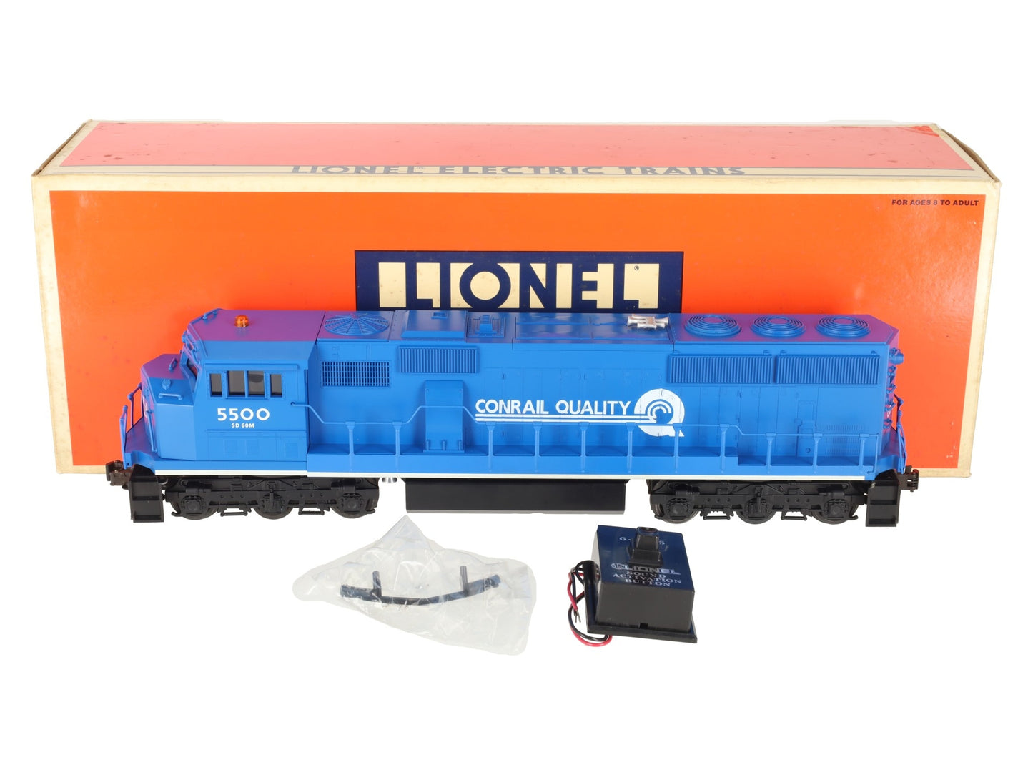 Lionel 6-18216 O Gauge Conrail SD-60M Powered Diesel Locomotive #5500 EX/Box