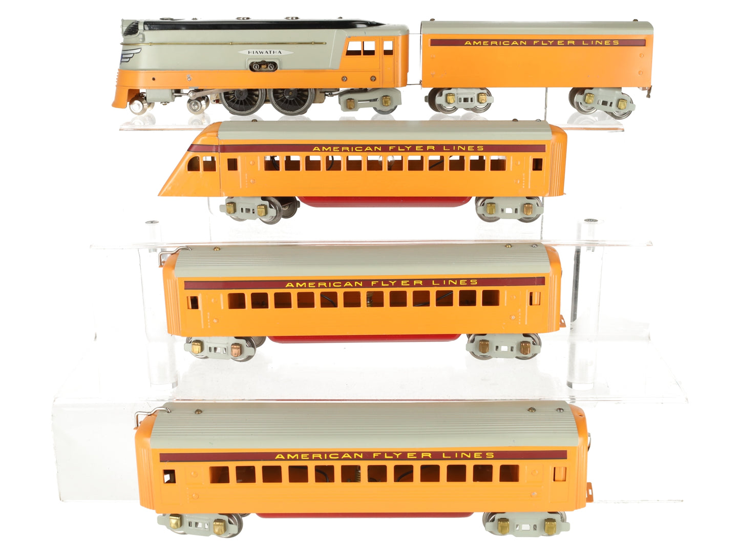 American Flyer 1741RW Vintage O Hiawatha Streamliner Passenger Set - Repainted