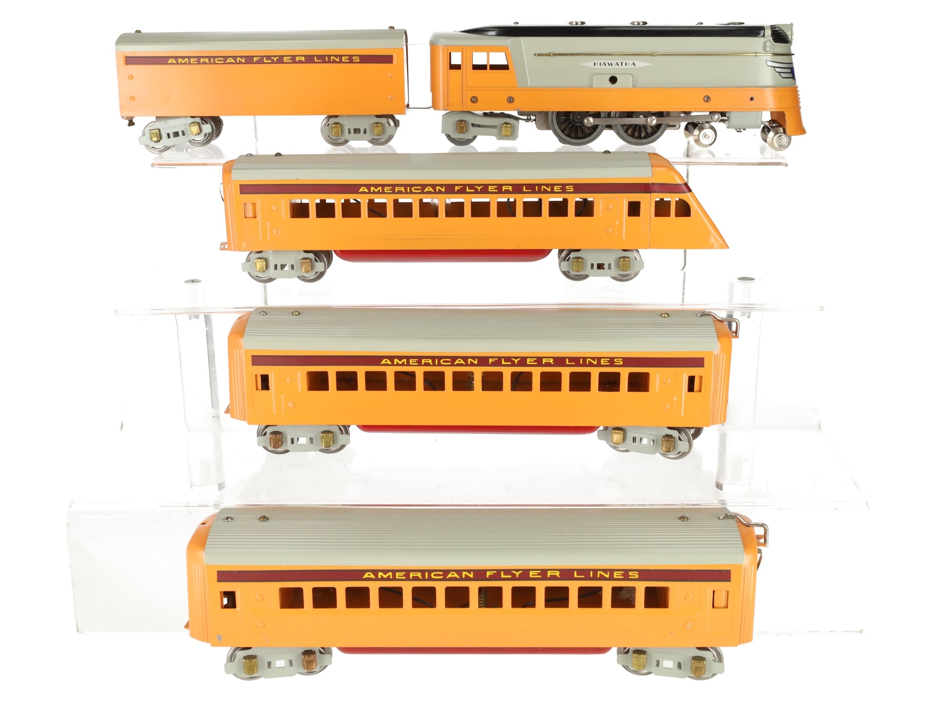 American Flyer 1741RW Vintage O Hiawatha Streamliner Passenger Set - Repainted
