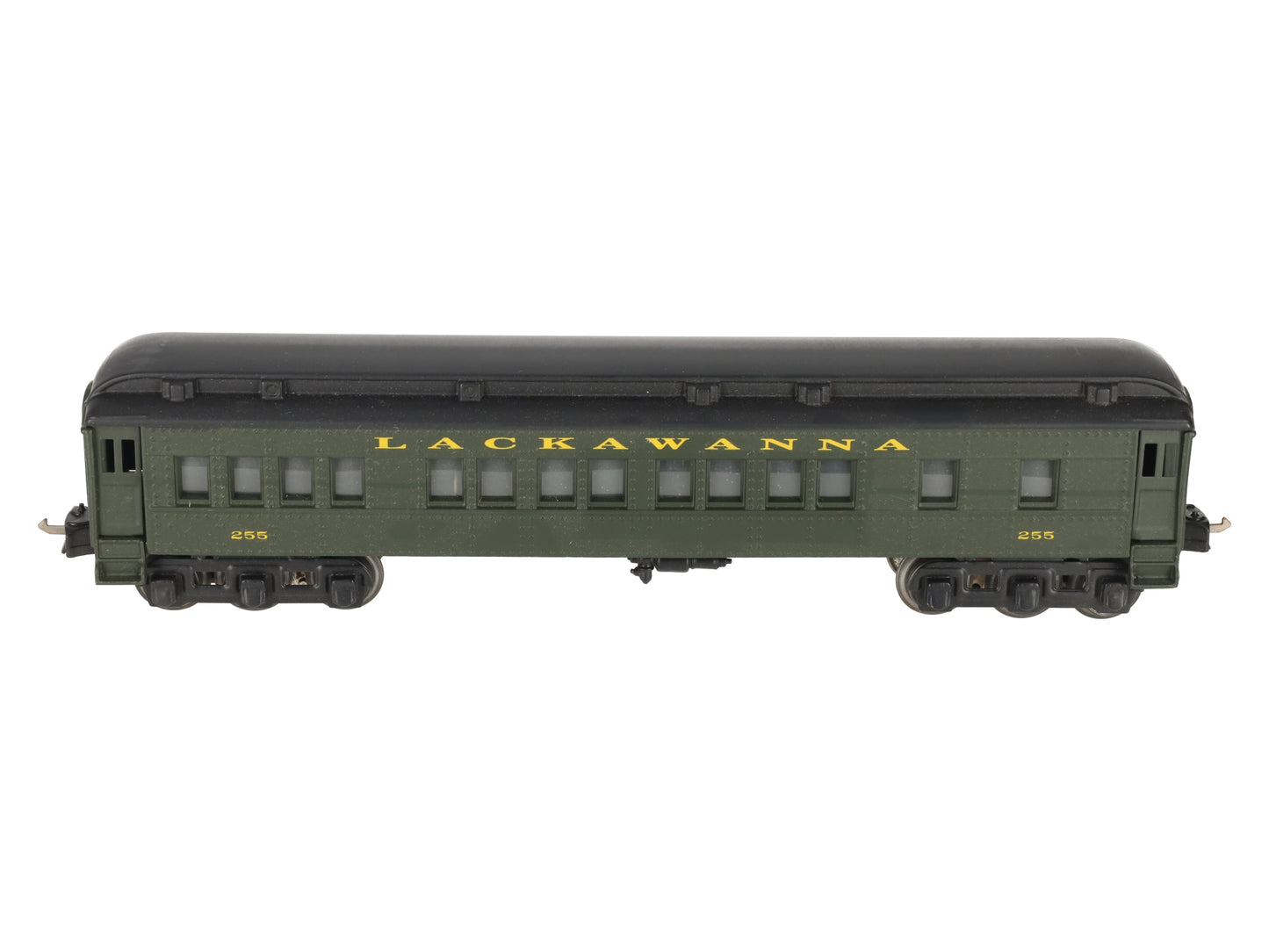 Lionel 2627 Vintage O Lionel Line Madison Heavyweight Passenger Car -Repainted