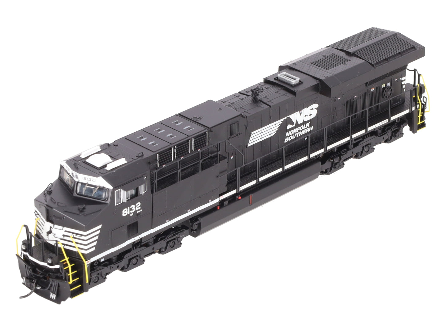 Broadway Limited 5486 HO Norfolk Southern GE ES44AC with Sound #8132  LN/Box