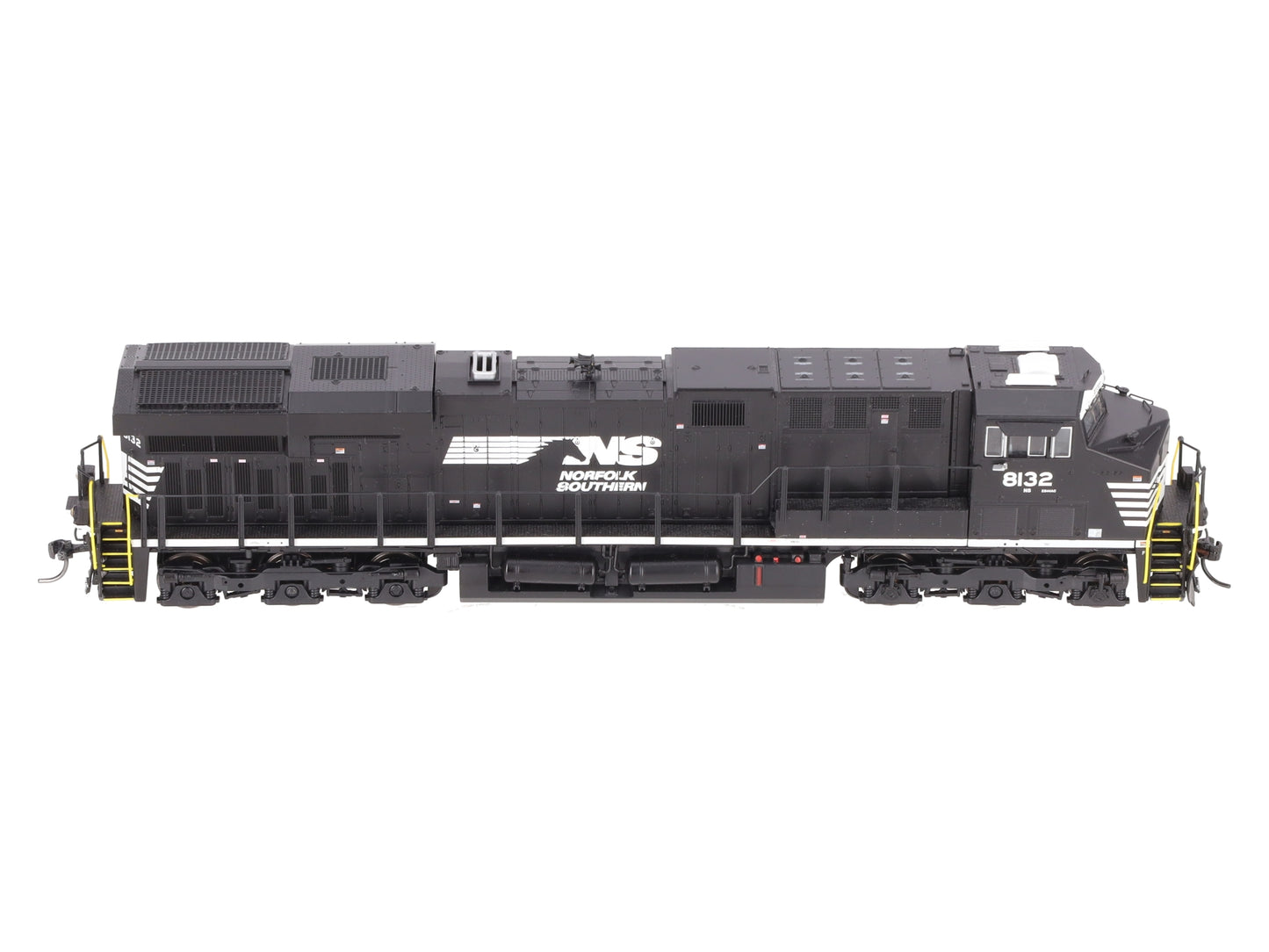 Broadway Limited 5486 HO Norfolk Southern GE ES44AC with Sound #8132  LN/Box
