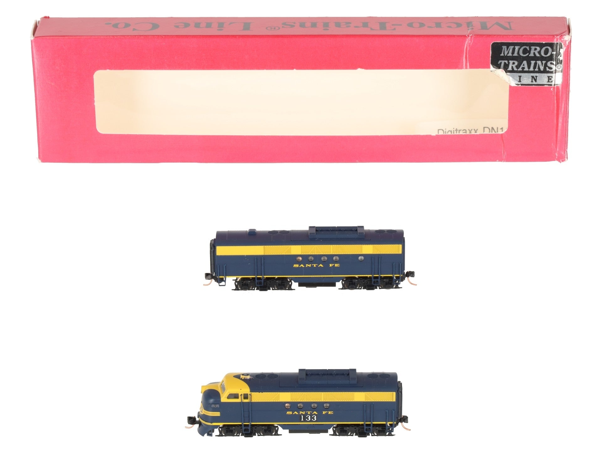 Micro-Trains 99200012 N Scale ATSF FT A/B Diesel Locomotive Set #133 w/ DCC VG/Box