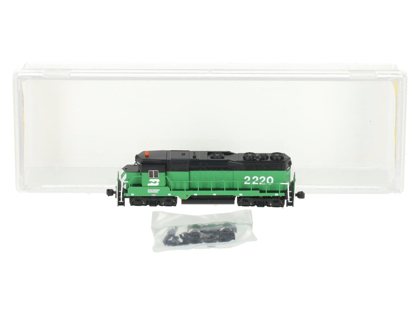 American Z-Line 62102-2 Z Scale BN GP30 Diesel Locomotive #2220 LN/Box