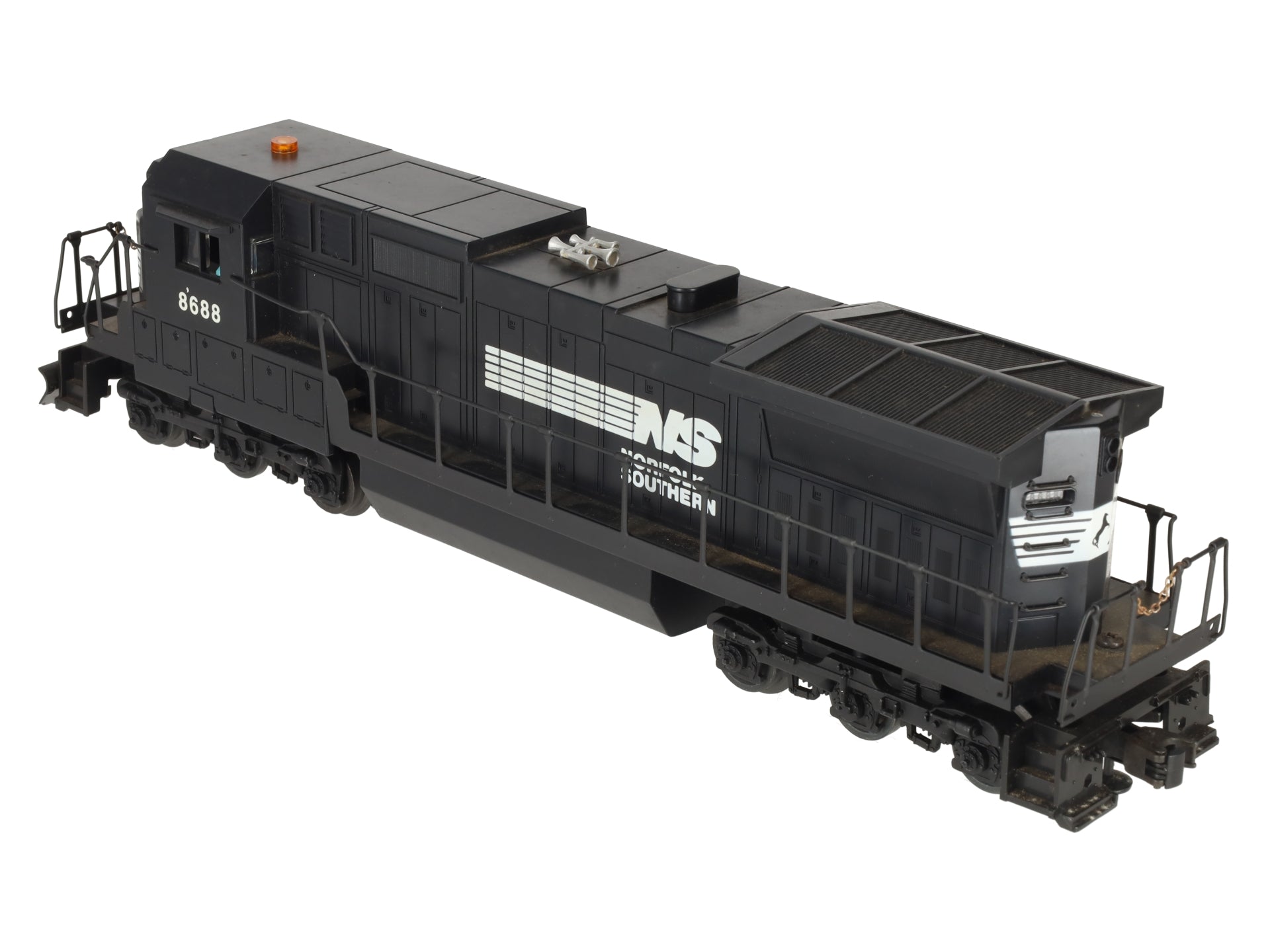 Lionel 6-18213 O Gauge Norfolk Southern Dash 8 40-C Diesel Locomotive #8688 VG/Box