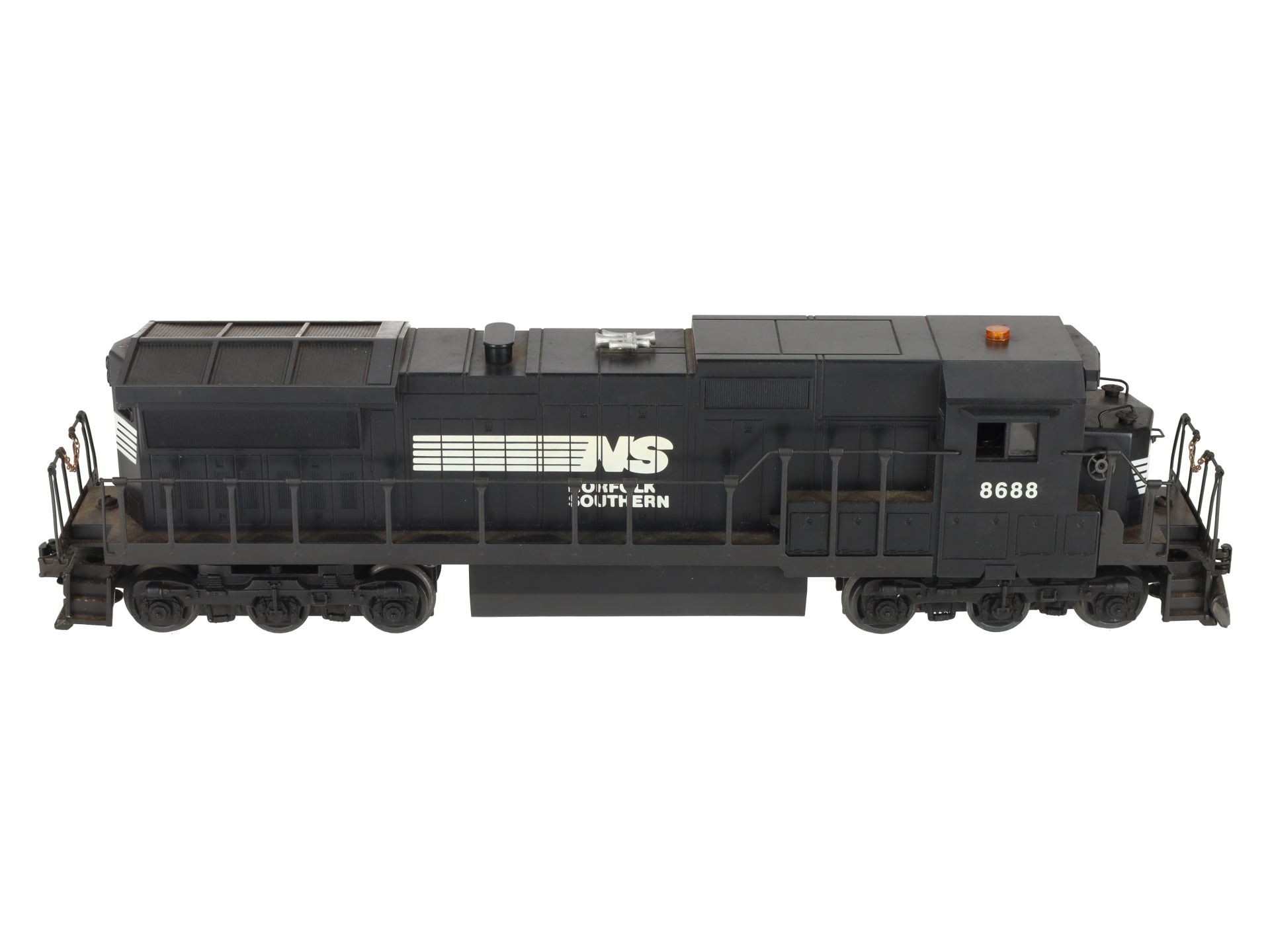 Lionel 6-18213 O Gauge Norfolk Southern Dash 8 40-C Diesel Locomotive #8688 VG/Box
