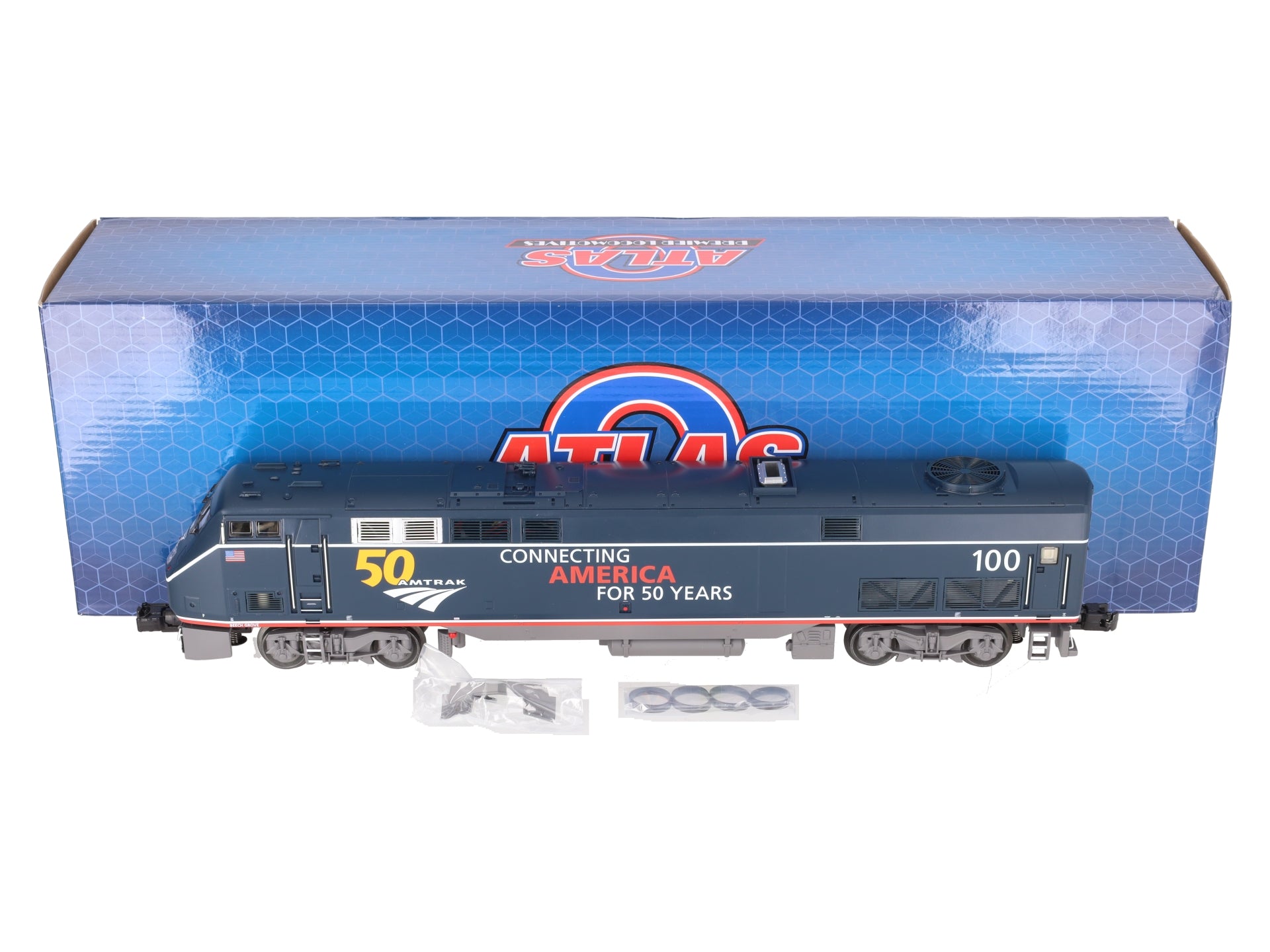 Atlas 30138044 O Amtrak Premier P42 Genesis Diesel Locomotive #100 LN/Box