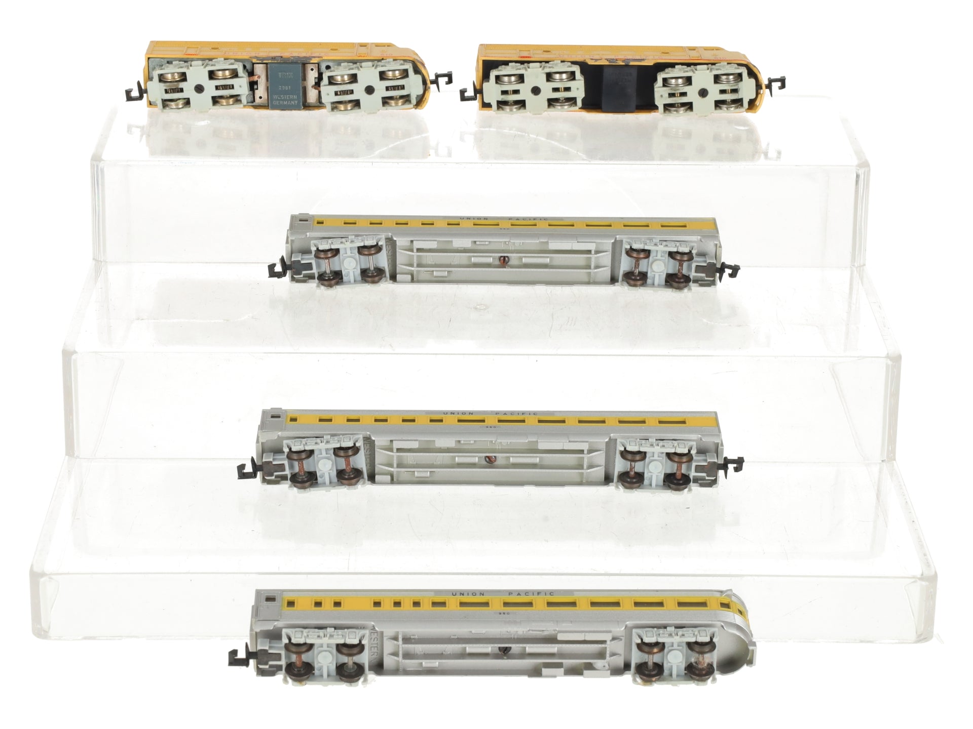 Aurora 4804 N Scale Transcontinental Express Union Pacific Set (Set of 5) VG/Box