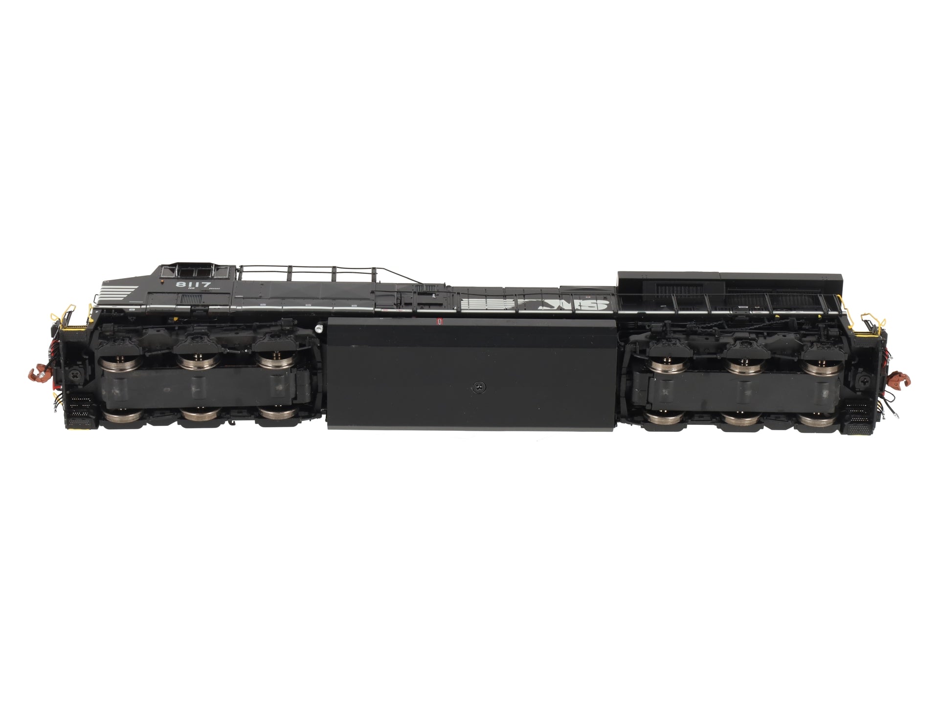 Scale Trains SXT33094 HO Norfolk Southern GE ES44AC Diesel #8117 LN/Box