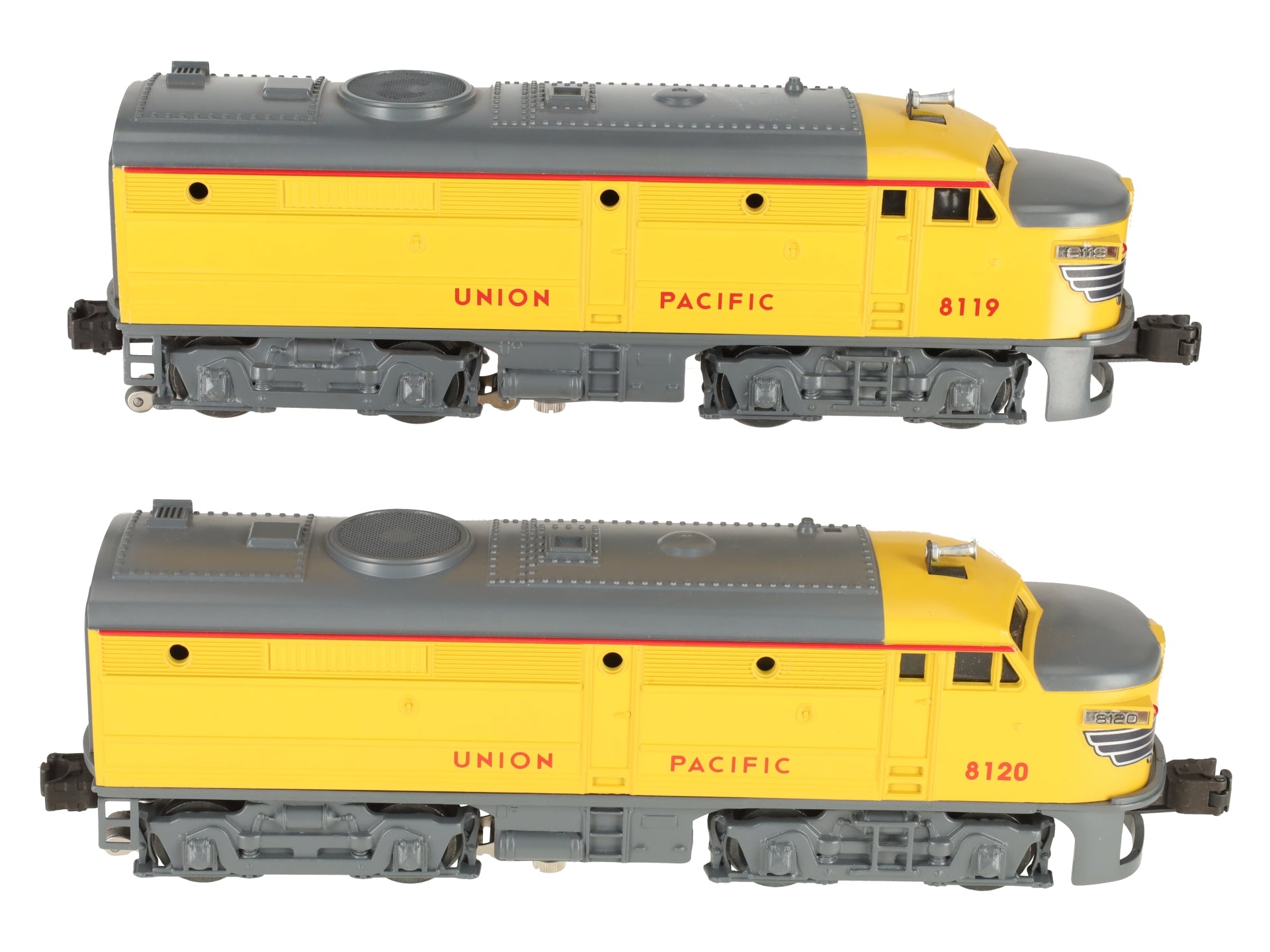 Lionel 1-18119 O Union Pacific FA-2 Alco AA Diesel Engine Set #8119/8120 LN
