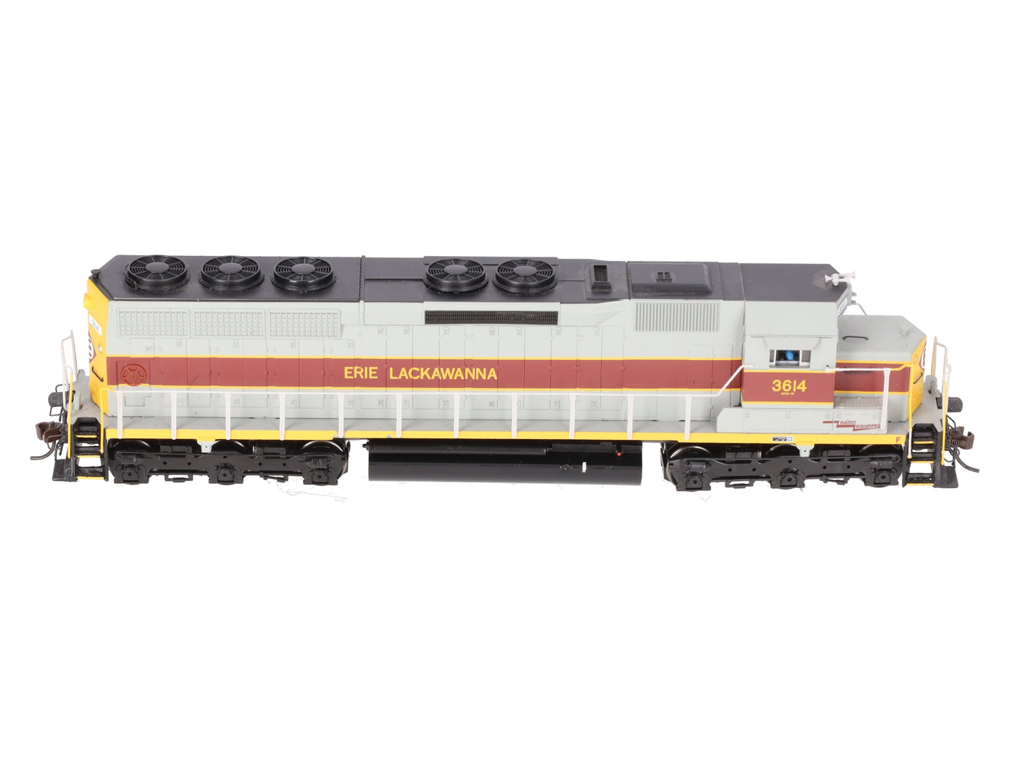 Bachmann 82712 HO Scale Erie Lackawanna SD-45 Diesel Locomotive #3614 w/ DCC EX/Box