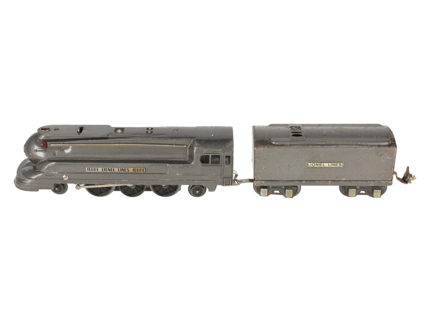 Lionel 1668E Vintage O 2-6-2 Gunmetal Streamline Steam Locomotive & Tender VG