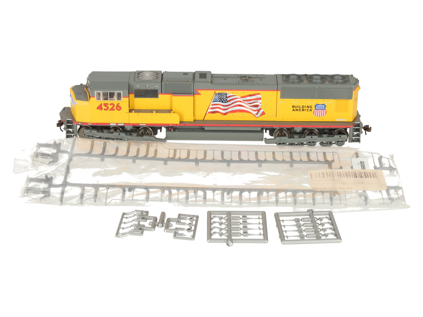 Athearn G6165 HO Union Pacific "Building America" SD-70M Diesel Locomotive #4526 EX
