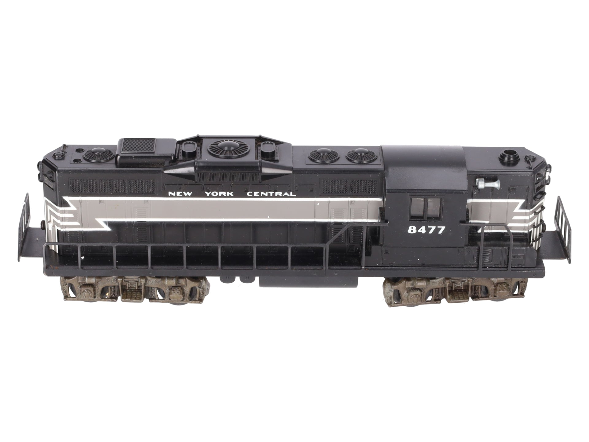 Lionel 6-8477 O Gauge New York Central GP9 Powered Diesel Engine #8477 with Horn VG/Box