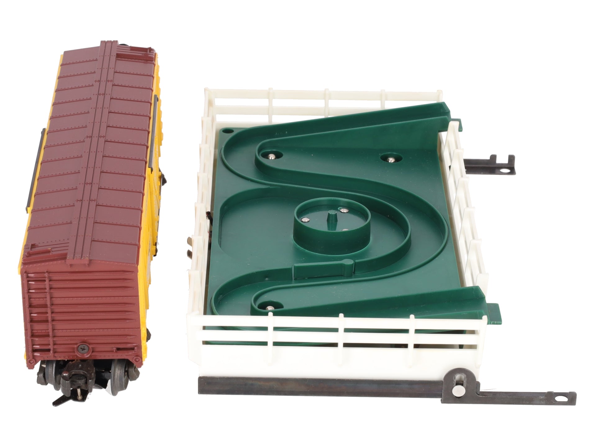 Lionel 6-9224 O Gauge Churchill Downs Operating Horse Car Set EX/Box