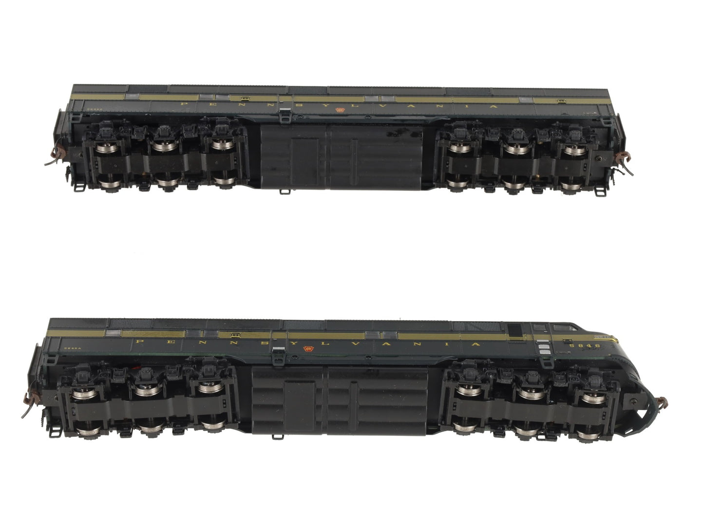 Broadway Limited 729 HO Scale PRR EMD E7A-B Diesel Set #5846A, 5846B w DCC/Sound EX/Box