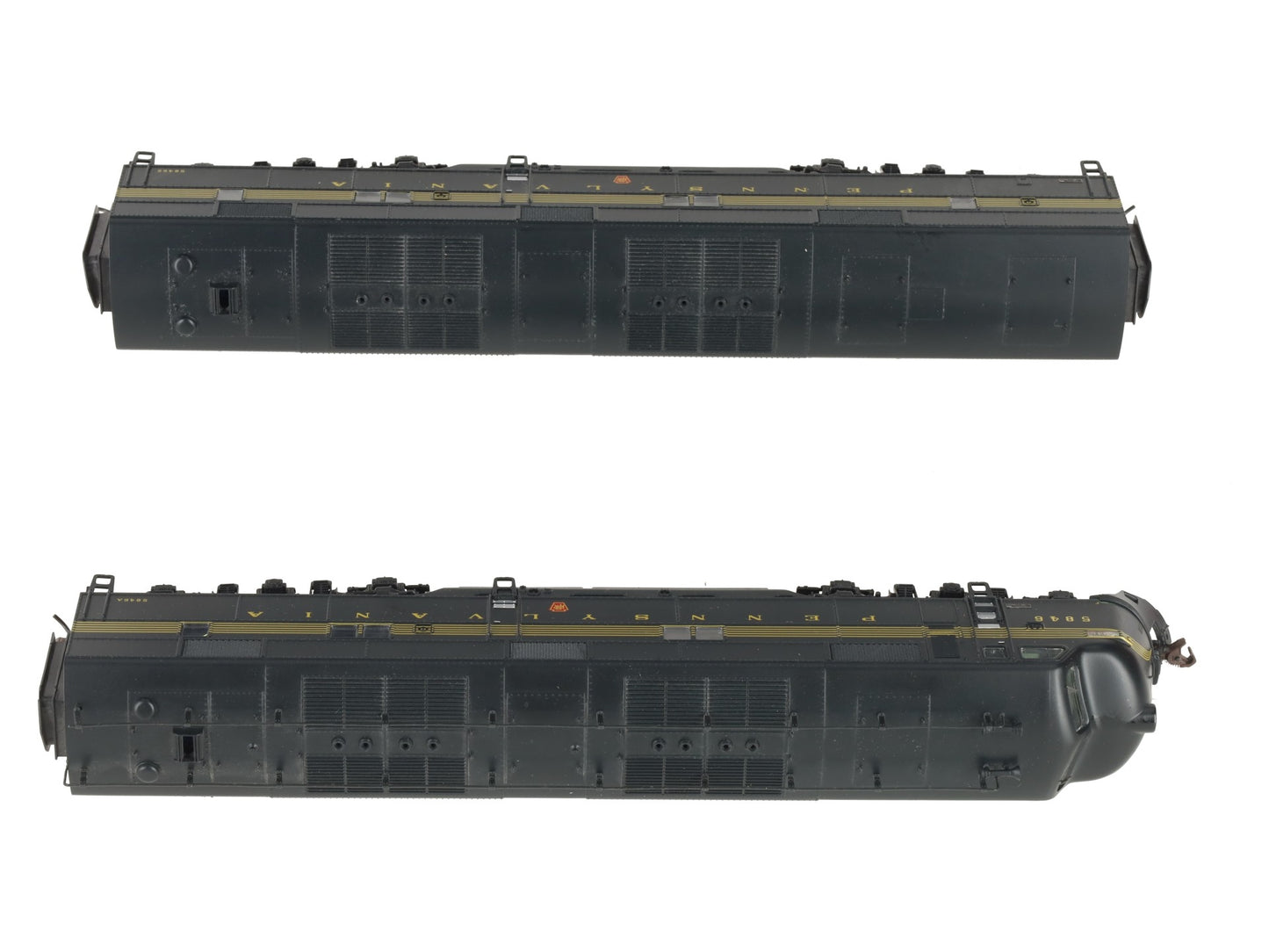 Broadway Limited 729 HO Scale PRR EMD E7A-B Diesel Set #5846A, 5846B w DCC/Sound EX/Box