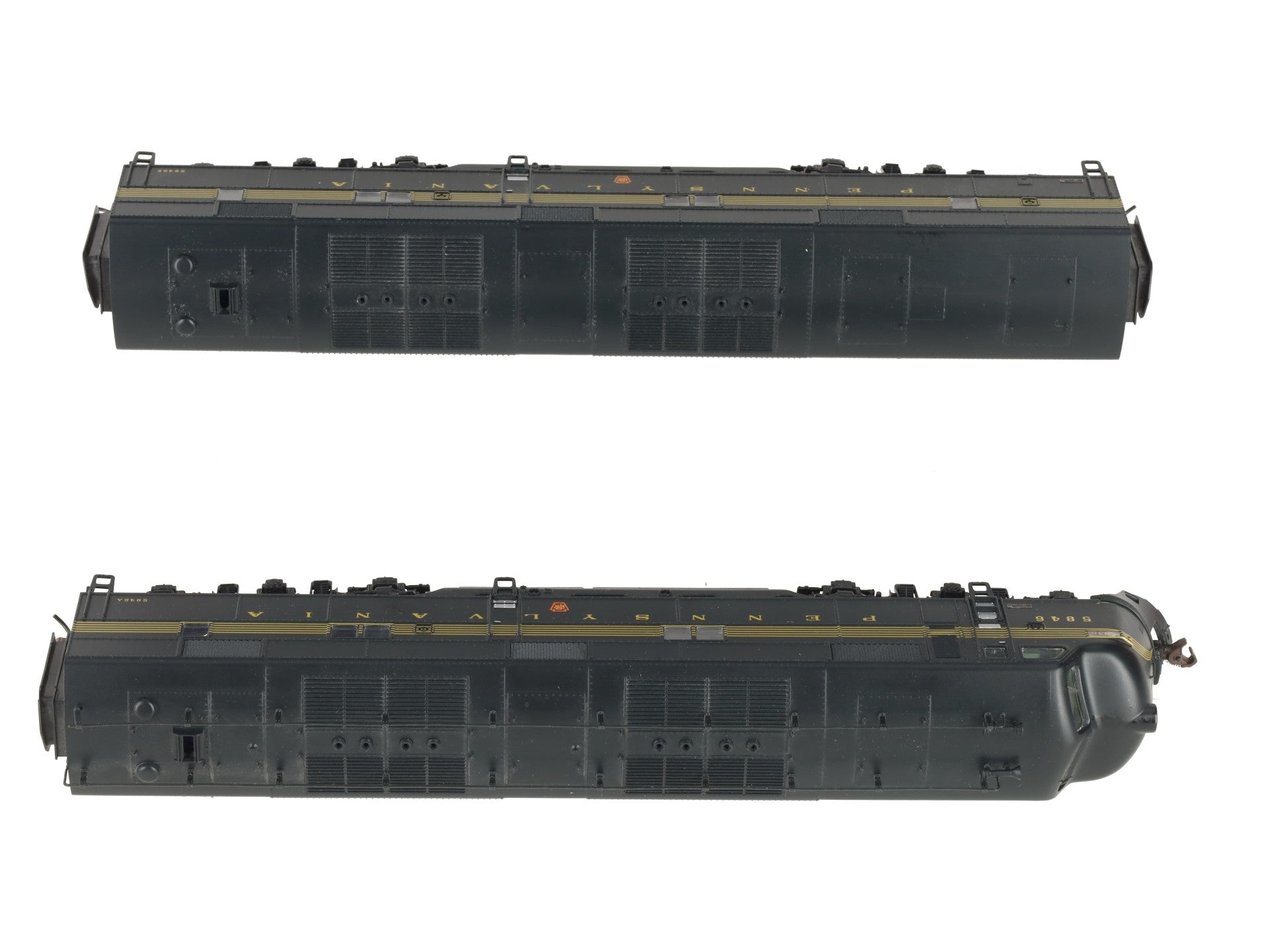Broadway Limited 729 HO Scale PRR EMD E7A-B Diesel Set #5846A, 5846B w DCC/Sound EX/Box