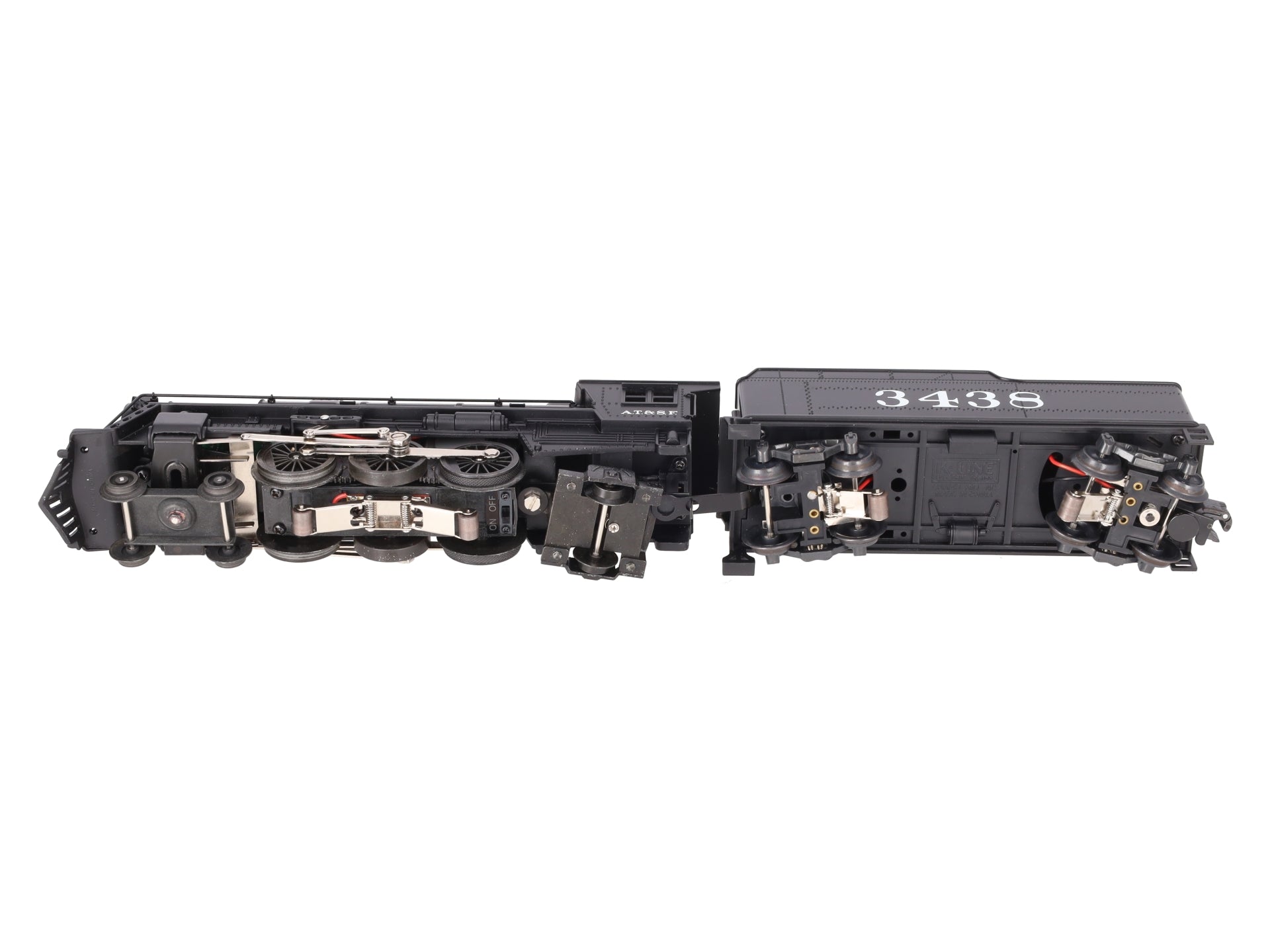 K-Line K300303 ATSF Steam Locomotive & Tender with Whistle and Smoke #3438/Box