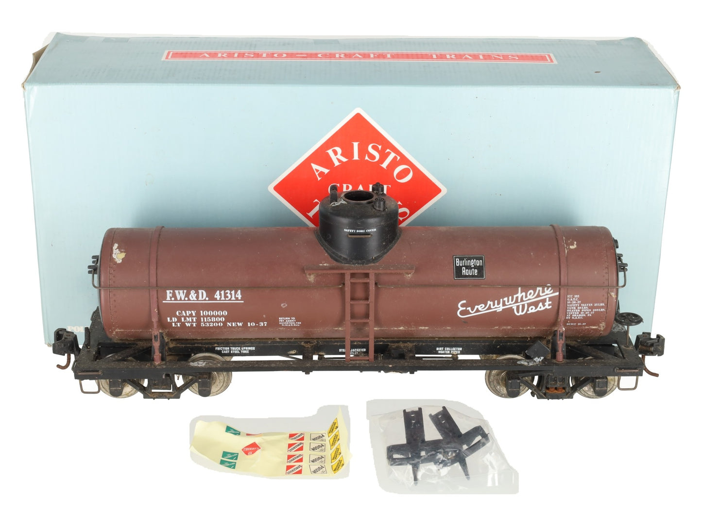 Aristo-Craft 41314 G Scale CBQ Single Dome Tank Car/Box