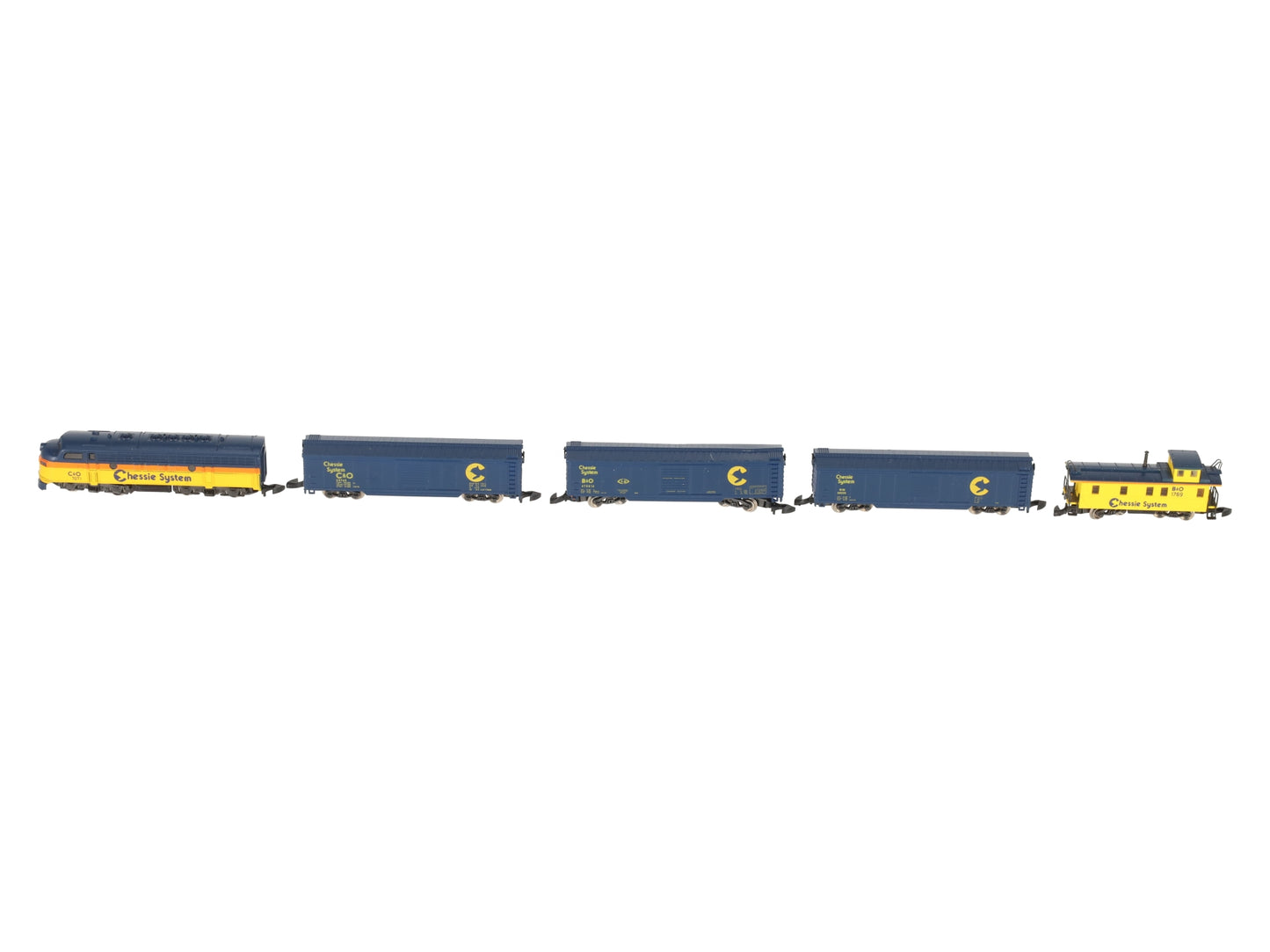 Marklin 8106 Z Scale Chessie System F7 Diesel Freight Train Set EX/Box