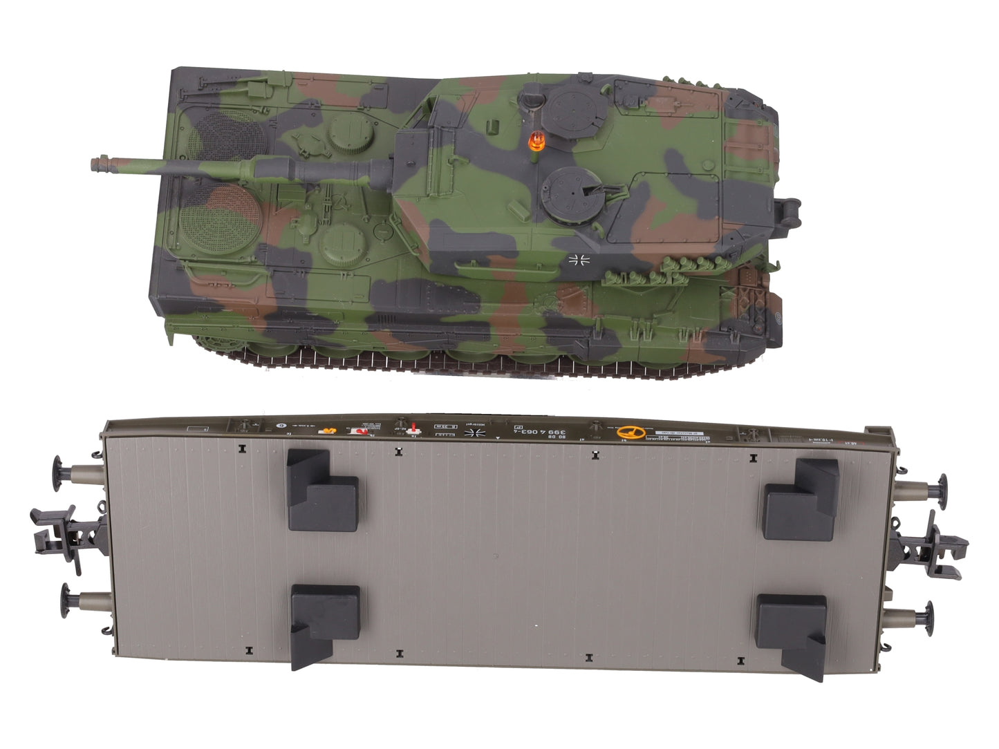 Marklin 58035-05 Gauge 1 Military Flatcar w/ Leopard 2A1 Tank Load NIB