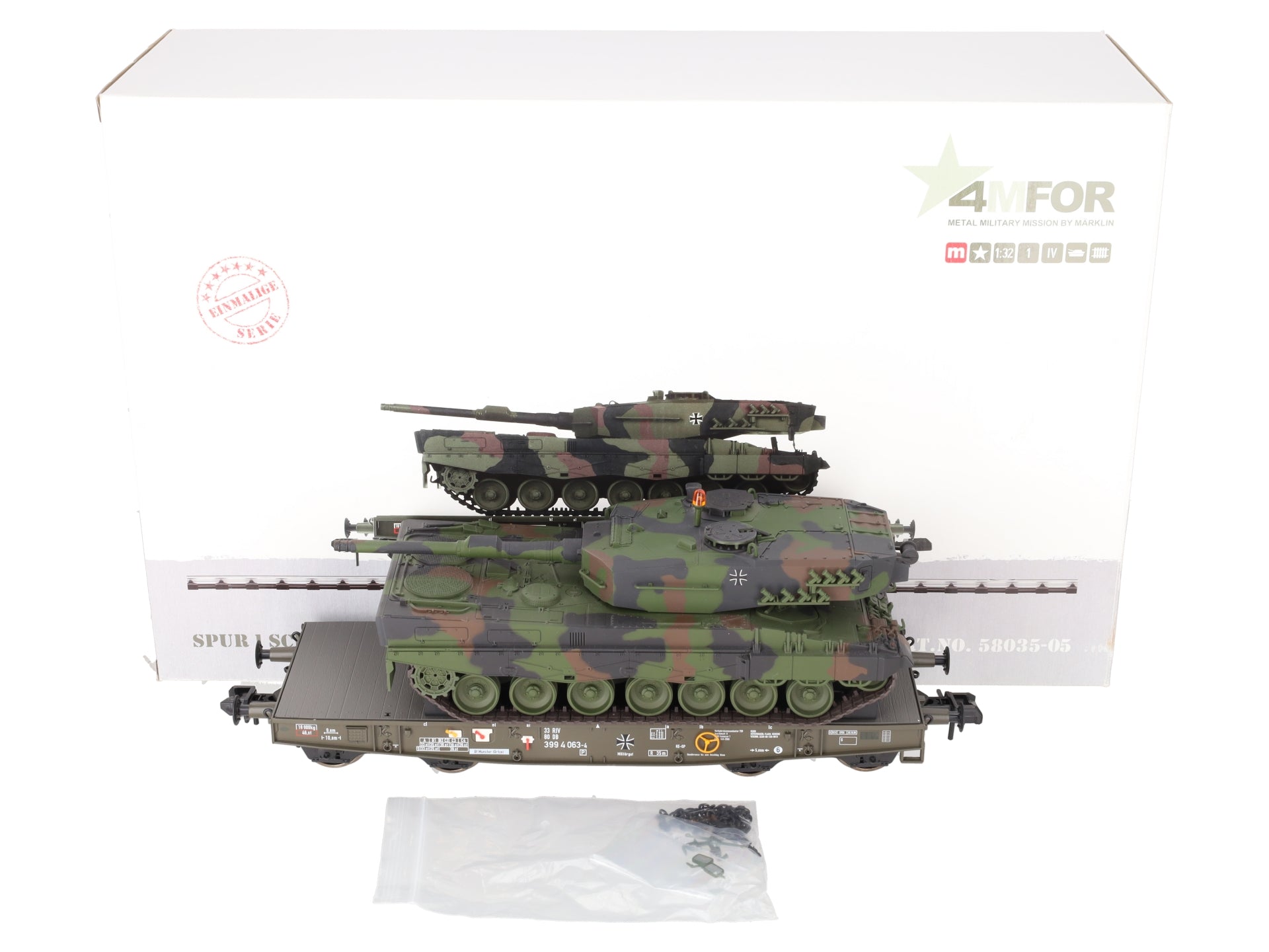 Marklin 58035-05 Gauge 1 Military Flatcar w/ Leopard 2A1 Tank Load NIB
