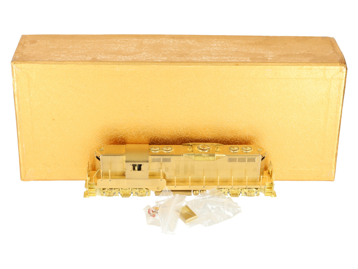 Oriental Limited BRASS HO EMD GP9 1750HP Diesel Loco Intermediate -Dynamic Brake LN/Box