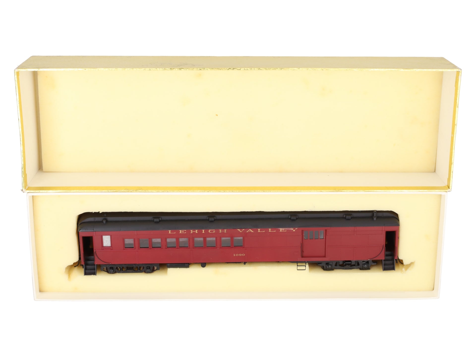 Oriental Limited 753 O BRASS Scale Lehigh Valley Combine Passenger Car -2 Rail/Box