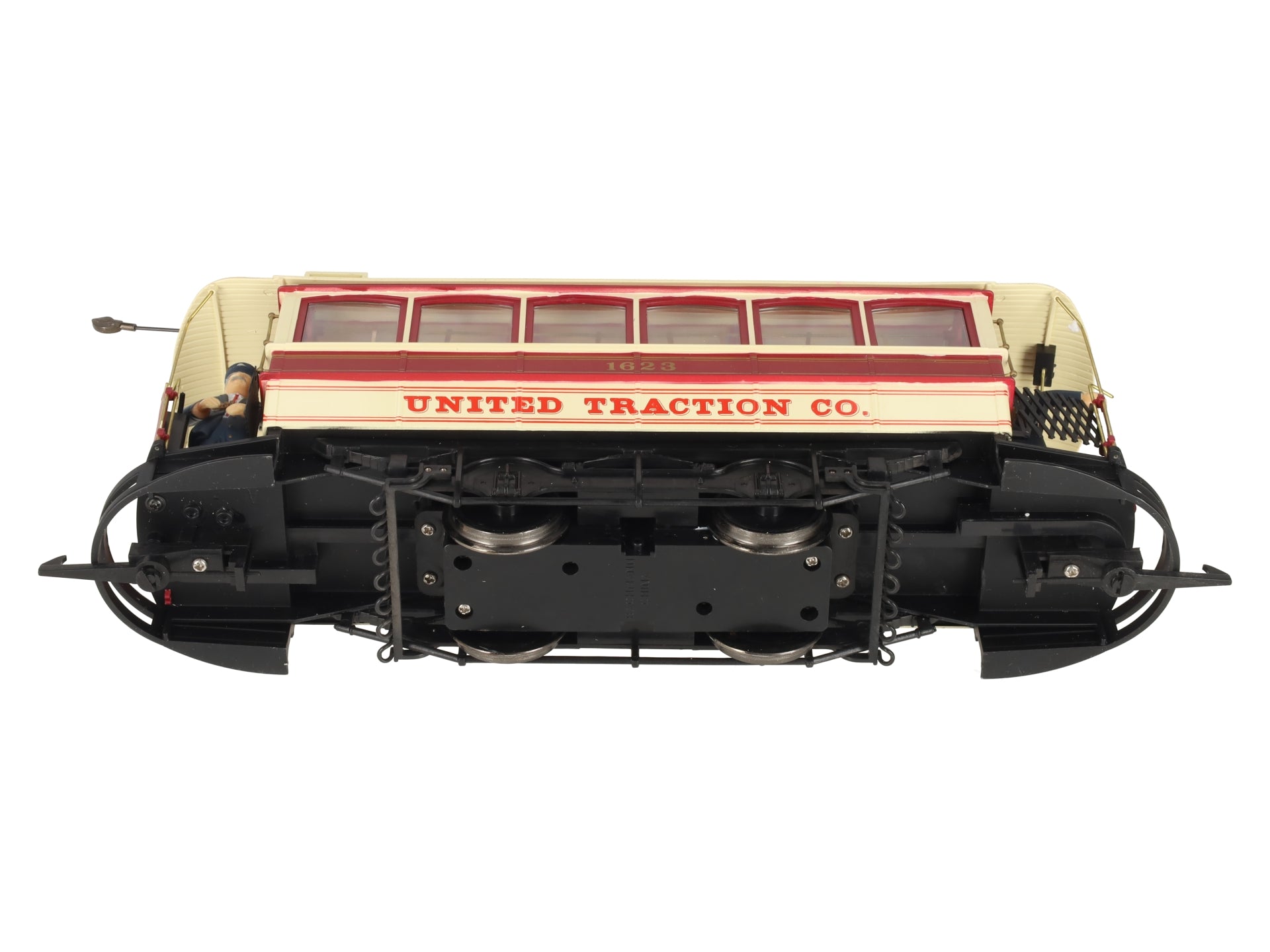 Bachmann 93939 G Scale Closed Street Car United Traction - w/ Metal Wheels #1623 LN/Box