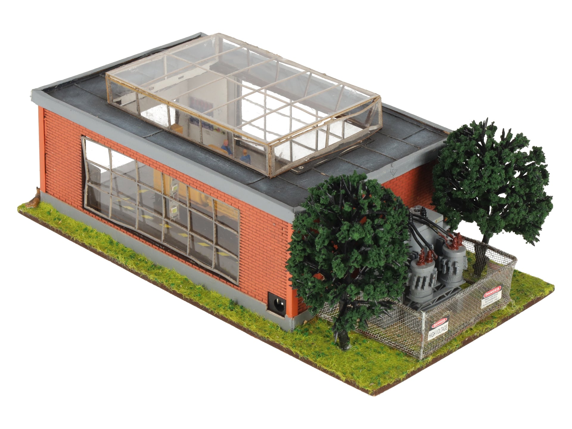 Menards 279-3051 O Scale Menards Power and Light Building