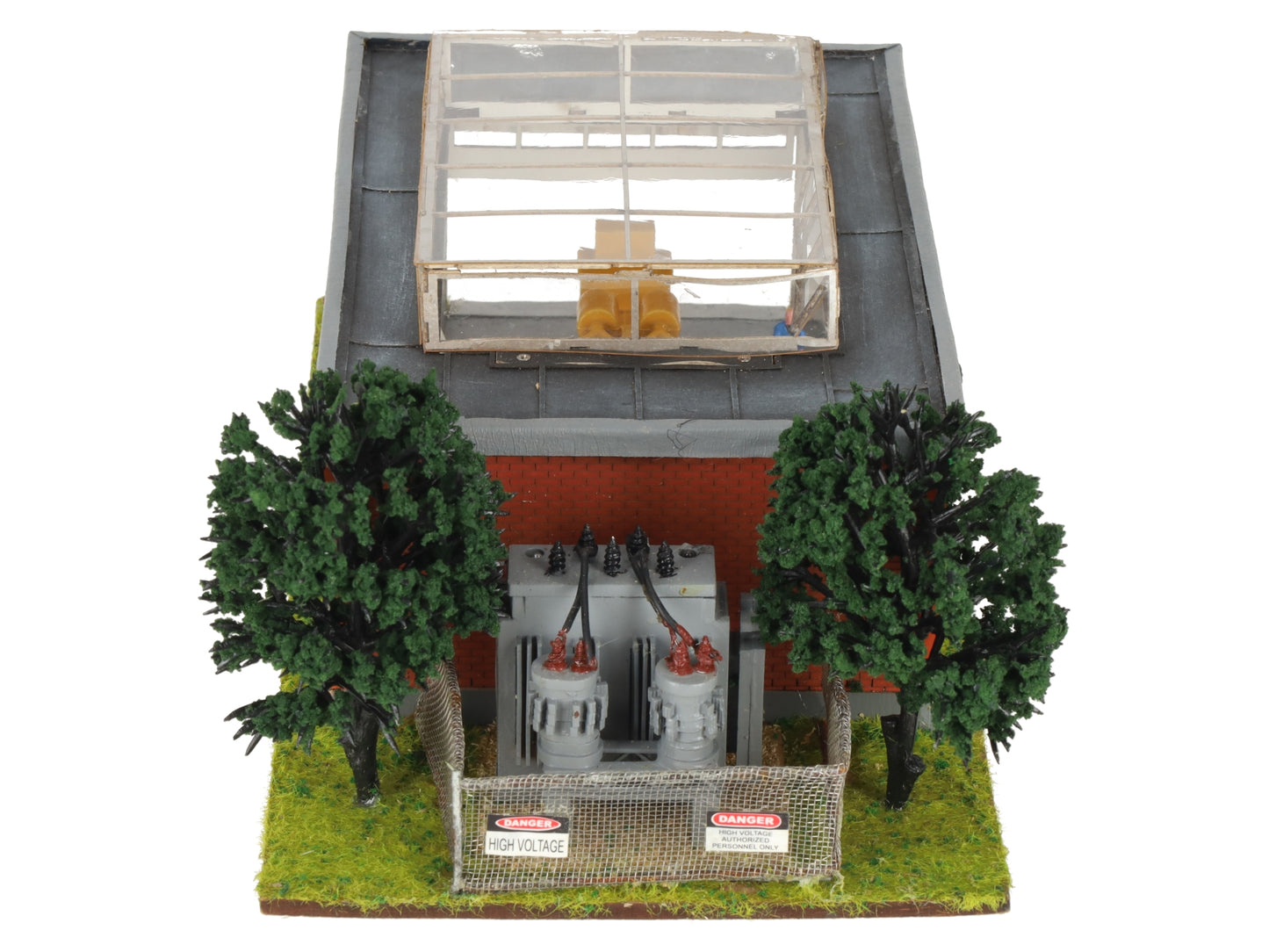 Menards 279-3051 O Scale Menards Power and Light Building VG