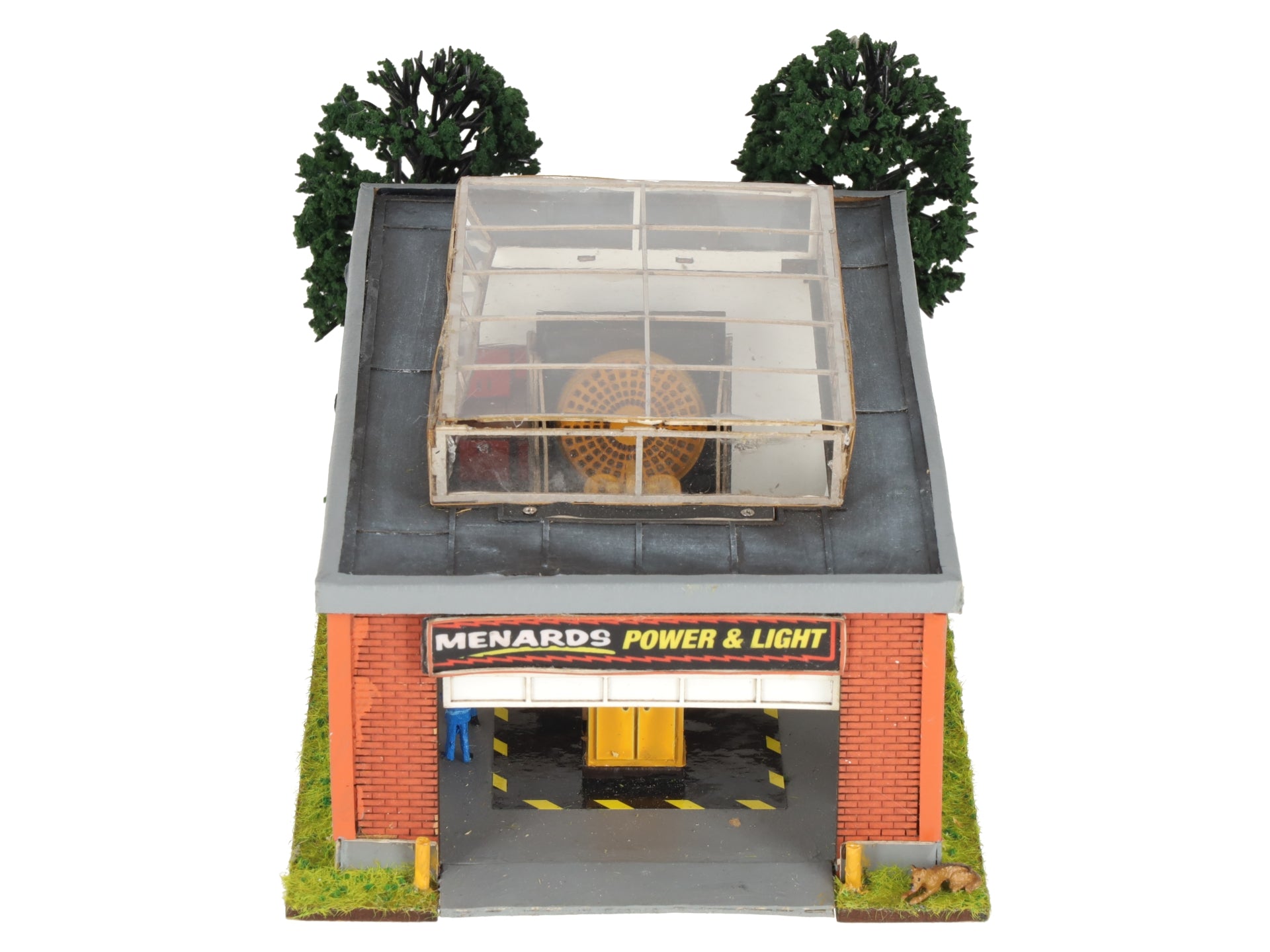 Menards 279-3051 O Scale Menards Power and Light Building VG