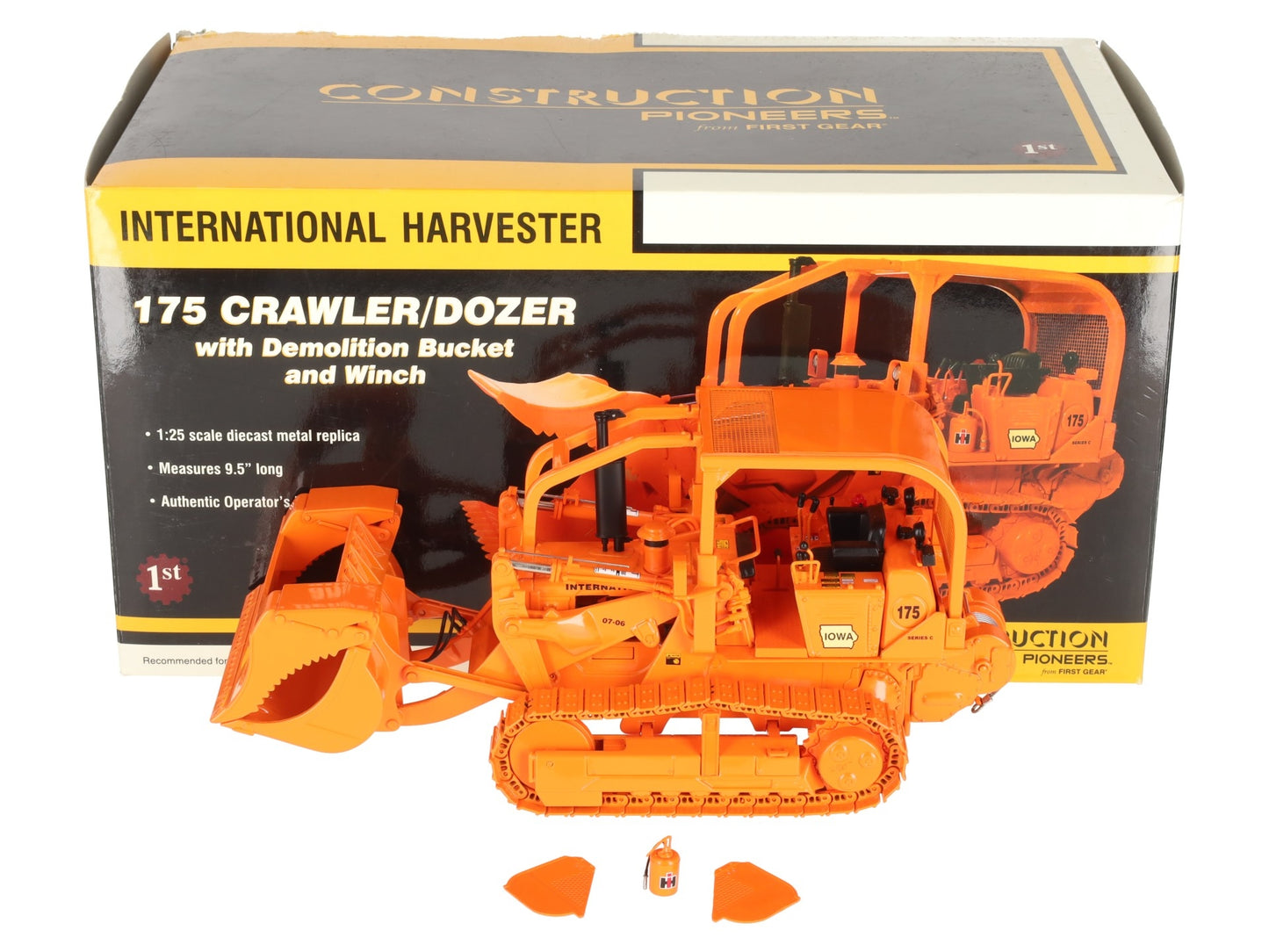First Gear 49-0135 1:25 Scale Die-Cast International Harvester 175 Crawler/Dozer VG/Box