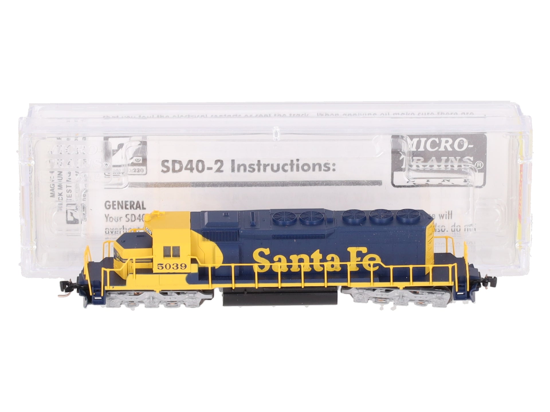 MicroTrains 97001092 Z Scale Santa Fe SD40-2 Powered Diesel Locomotive #5039 LN/Box
