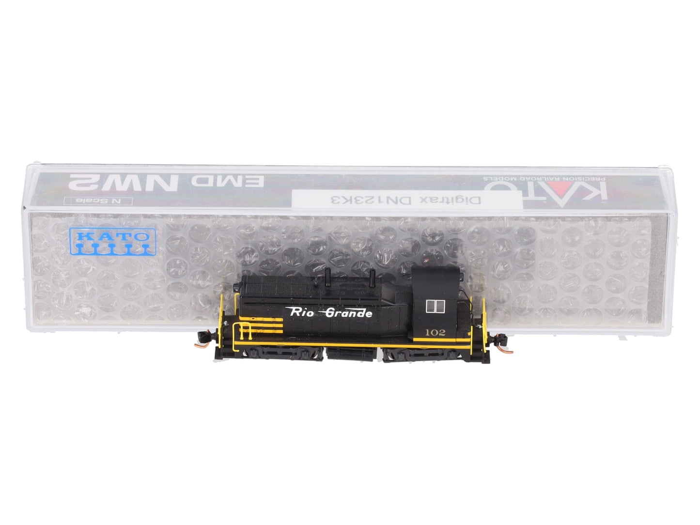 Kato 176-4371 N Scale D&RGW EMD NW2 Diesel Locomotive #102 Custom with DCC/Box