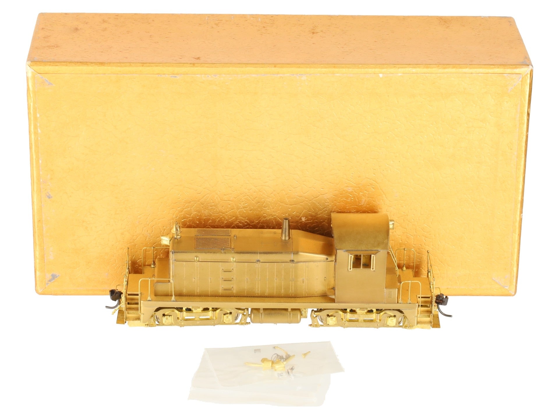 Oriental Limited HO Scale BRASS EMD SW-1 600HP Phase V- Unpainted VG/Box