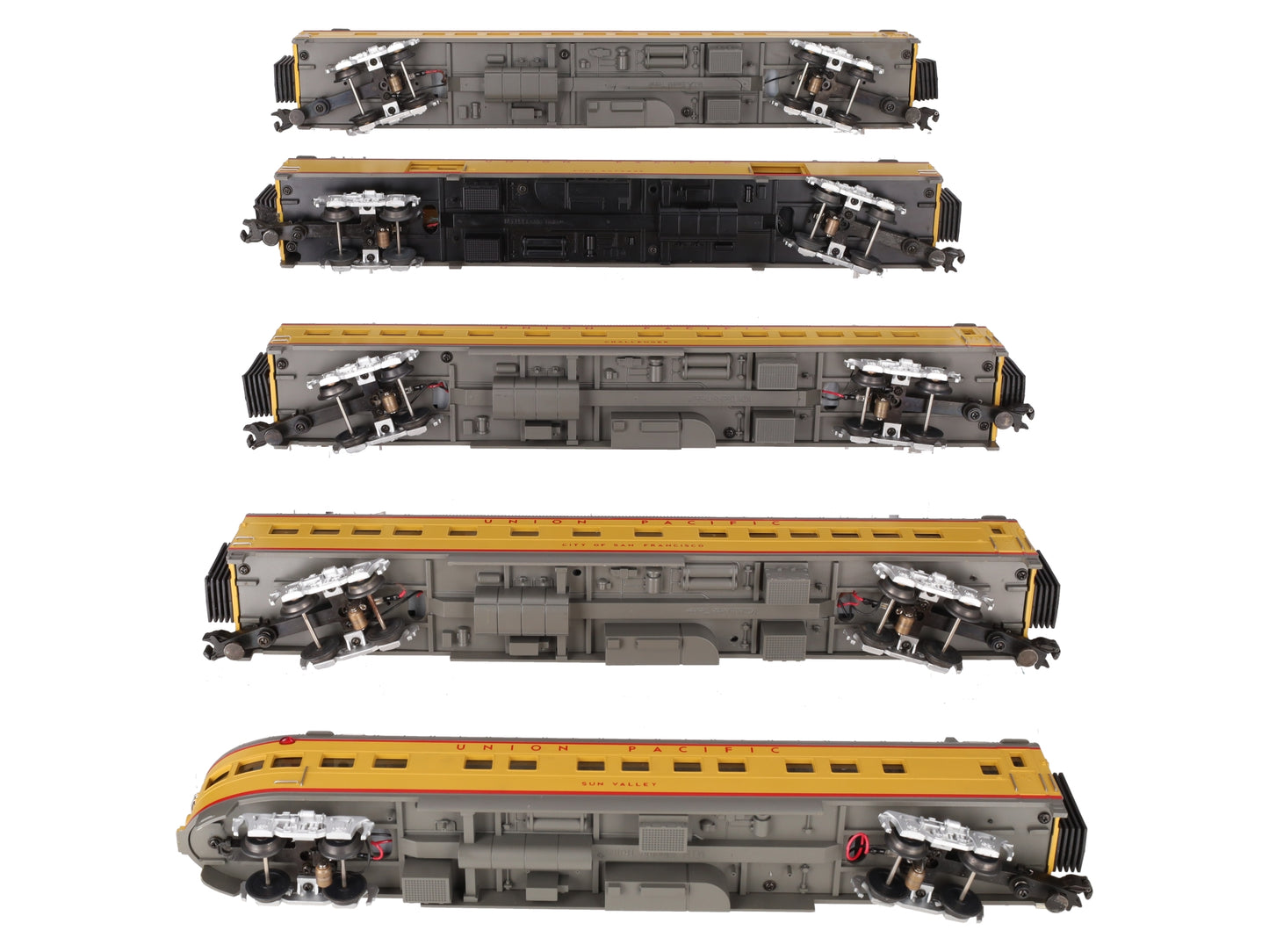 MTH 20-6538 O Gauge Union Pacific 70' Streamlined Passenger Car Set (Set of 5) VG/Box